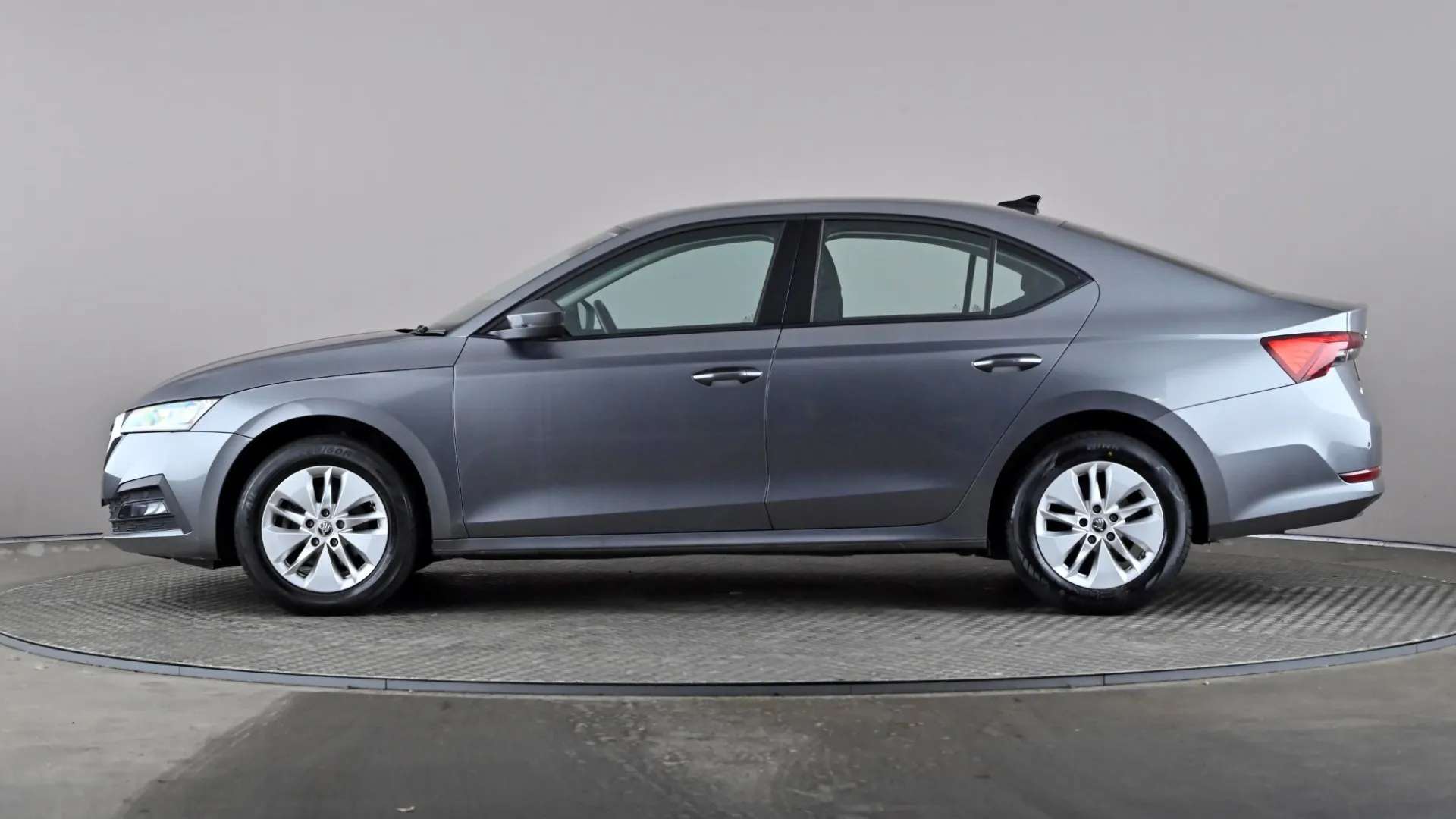 A 2022 SKODA OCTAVIA 2.0 TDI SE Technology A 2022 SKODA OCTAVIA 2.0 TDI SE Technology