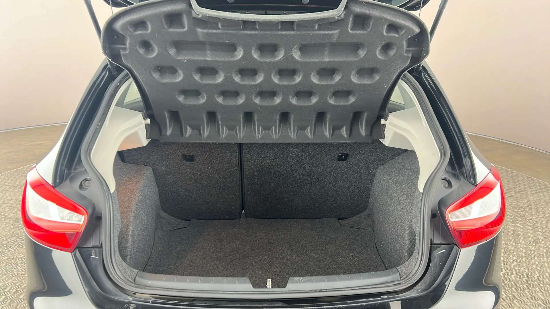 2017 SEAT IBIZA 2017 SEAT IBIZA