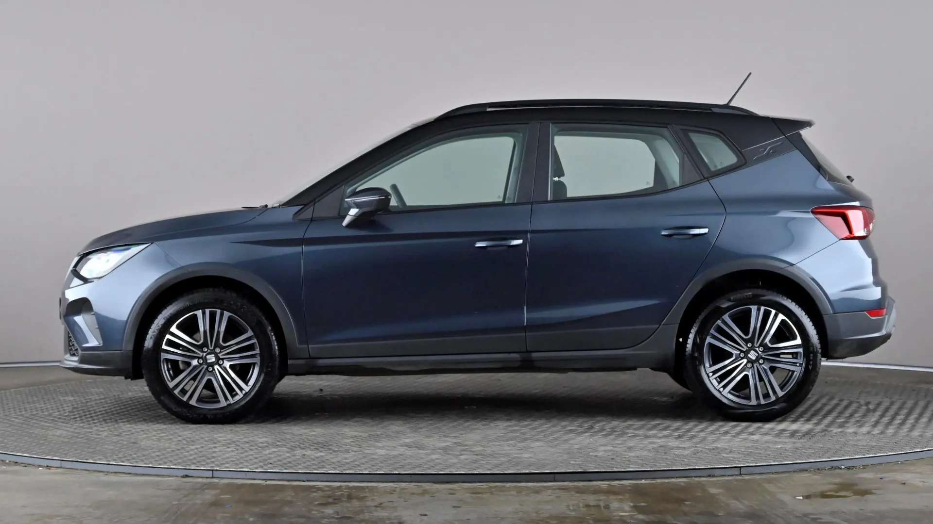 A 2023 SEAT ARONA 1.0 TSI SE Technology A 2023 SEAT ARONA 1.0 TSI SE Technology