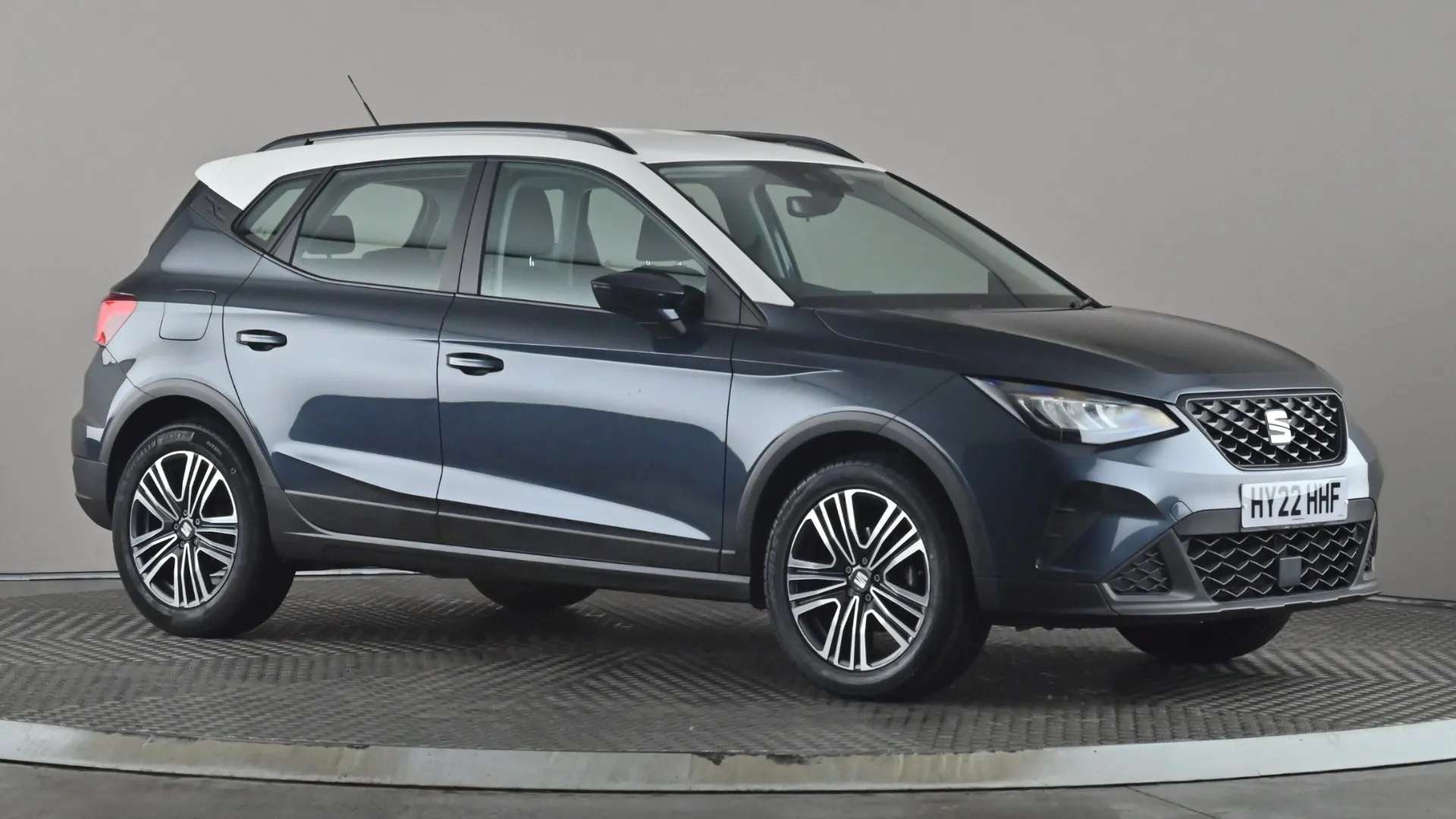 A 2022 SEAT ARONA 1.0 TSI SE Technology A 2022 SEAT ARONA 1.0 TSI SE Technology