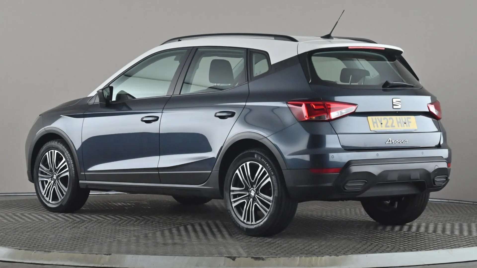 A 2022 SEAT ARONA 1.0 TSI SE Technology A 2022 SEAT ARONA 1.0 TSI SE Technology