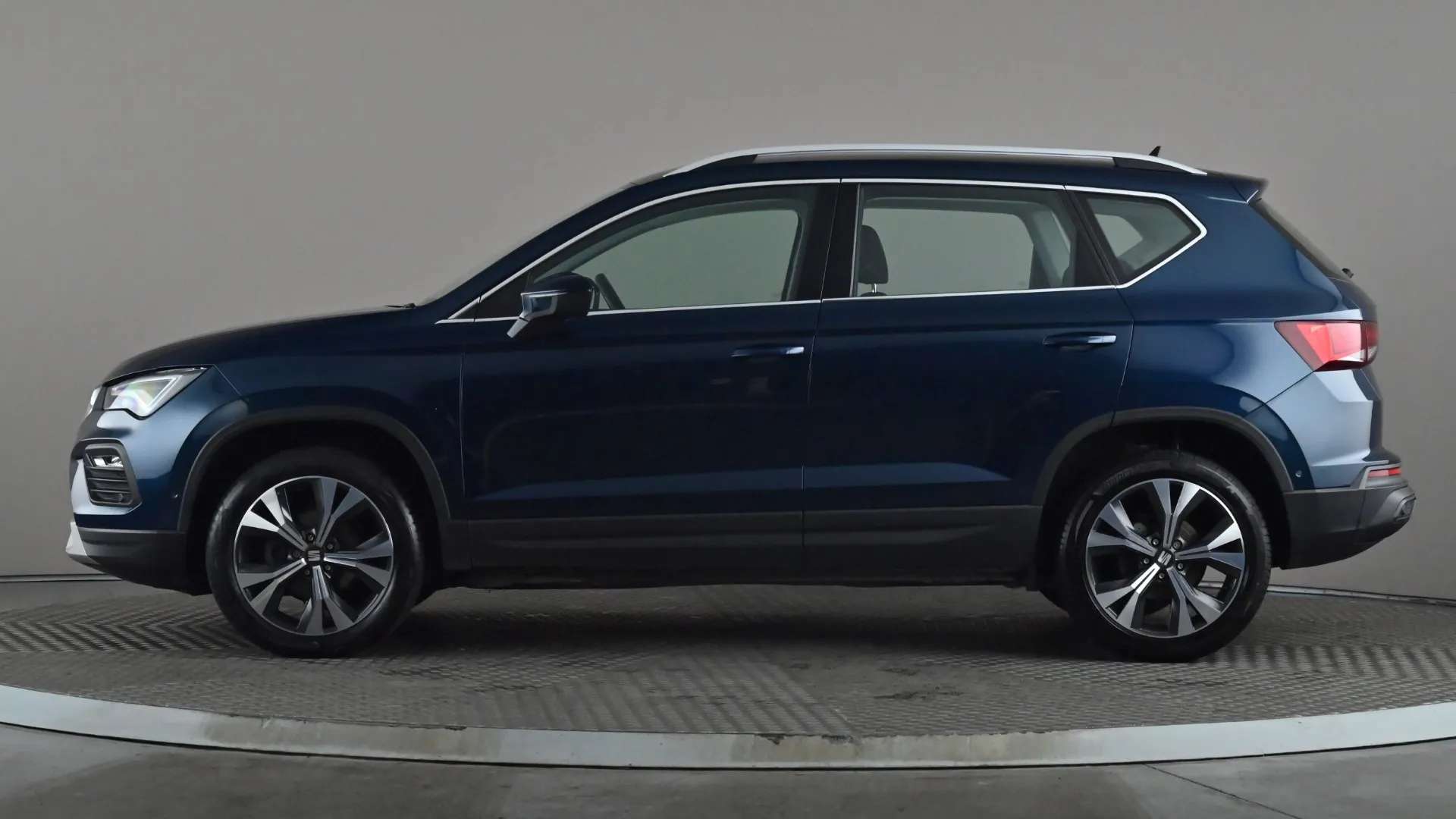 A 2023 SEAT ATECA 1.0 TSI SE Technology A 2023 SEAT ATECA 1.0 TSI SE Technology