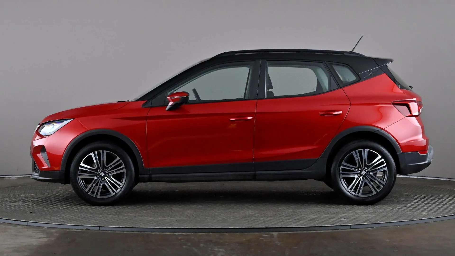 A 2023 SEAT ARONA 1.0 TSI SE Technology A 2023 SEAT ARONA 1.0 TSI SE Technology