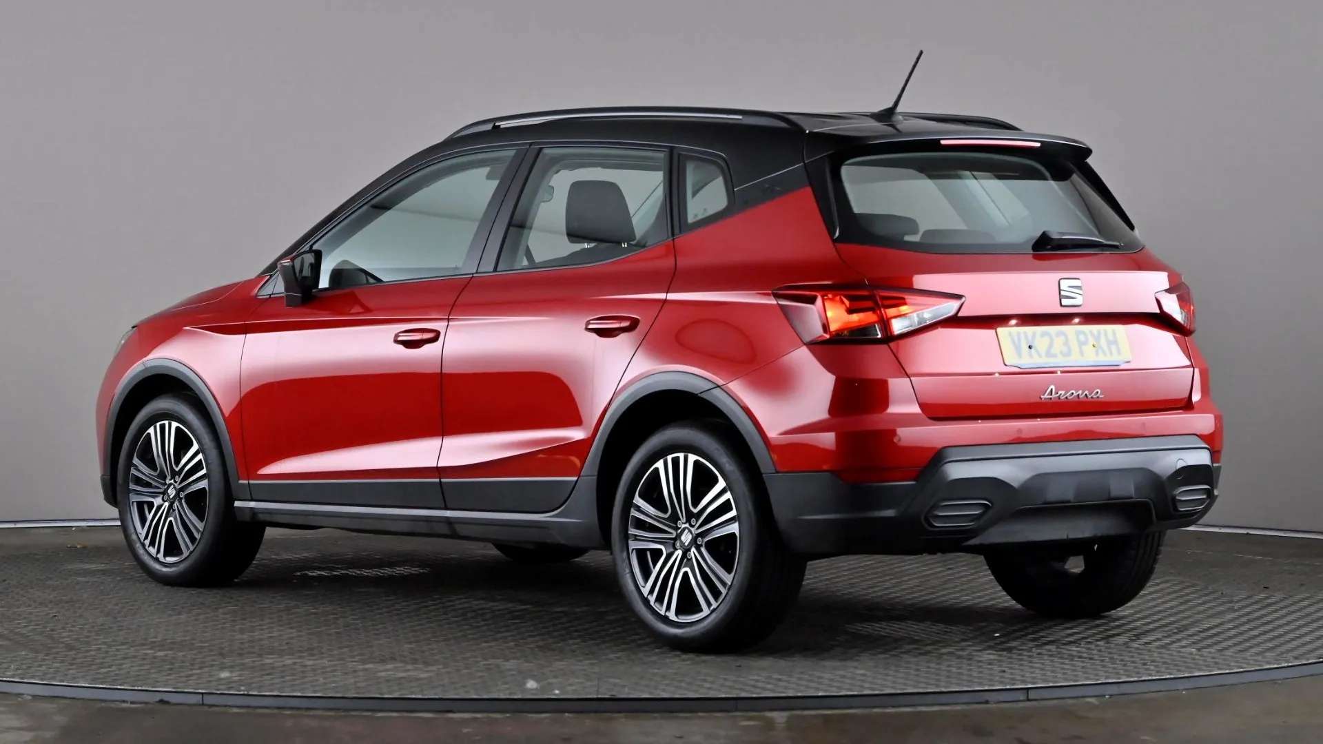 A 2023 SEAT ARONA 1.0 TSI SE Technology A 2023 SEAT ARONA 1.0 TSI SE Technology