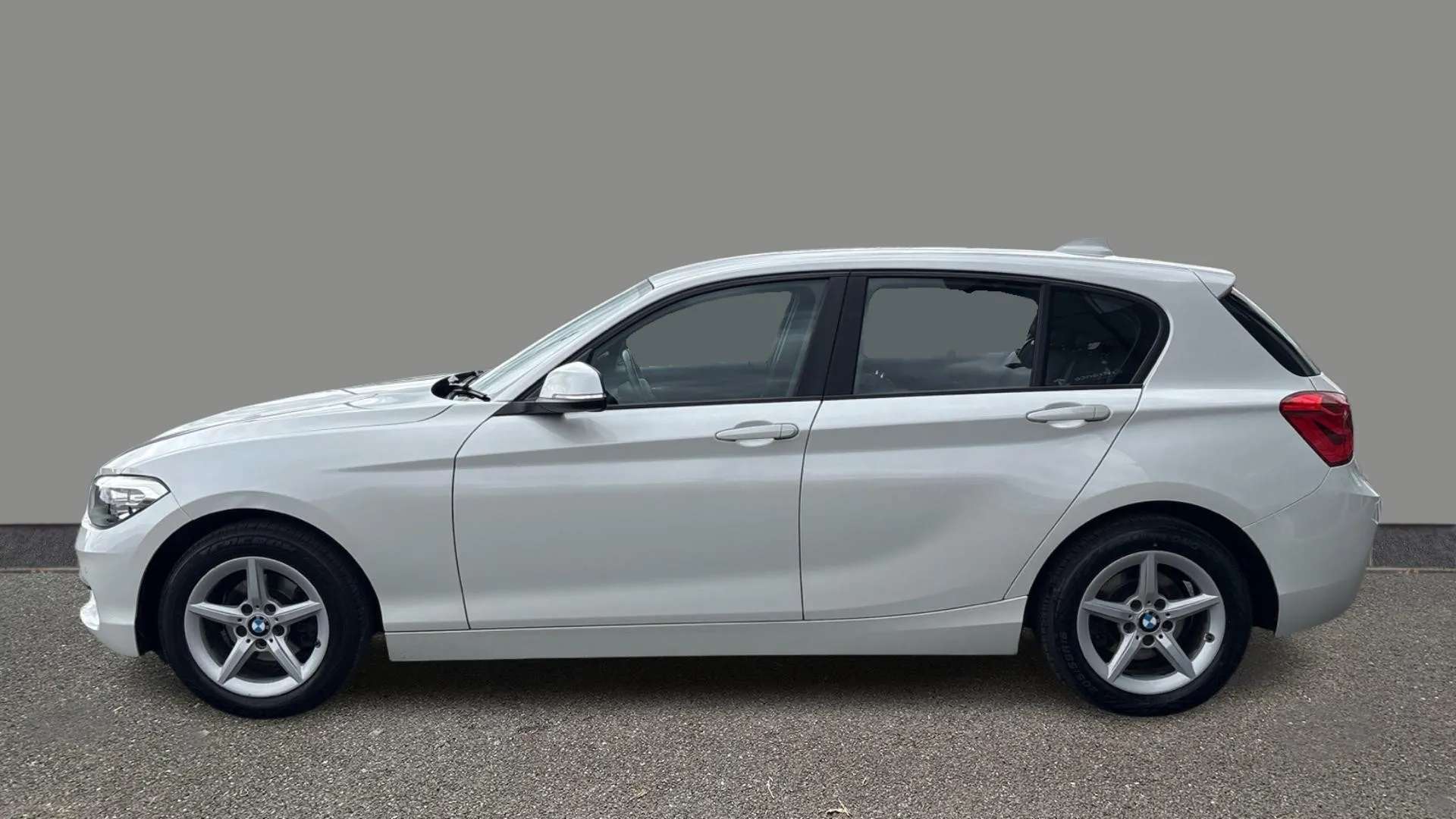 2018 BMW 1 SERIES 2018 BMW 1 SERIES