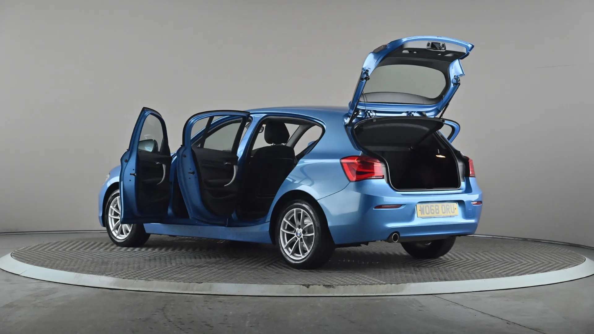 2019 BMW 1 SERIES 2019 BMW 1 SERIES
