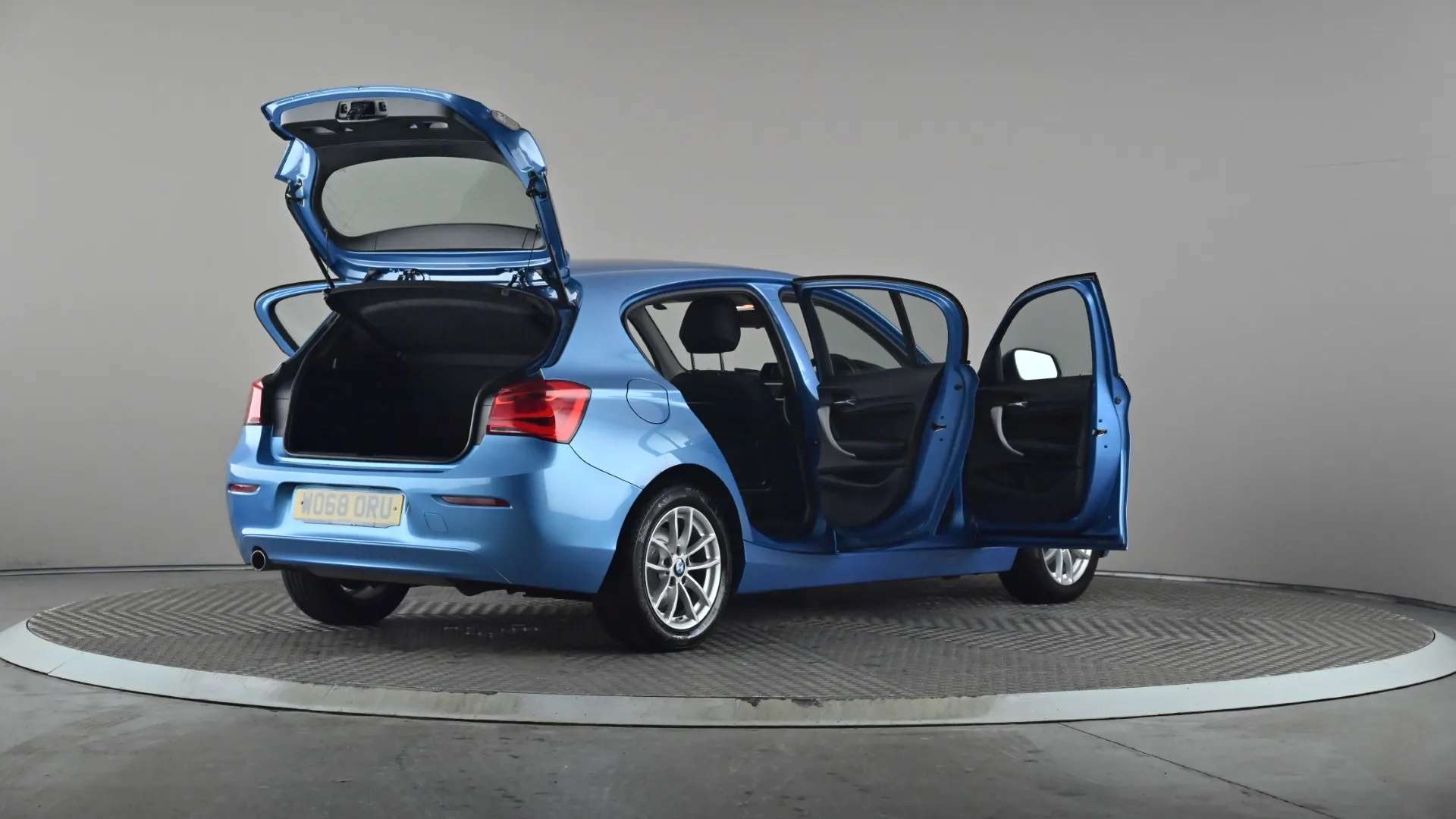 2019 BMW 1 SERIES 2019 BMW 1 SERIES