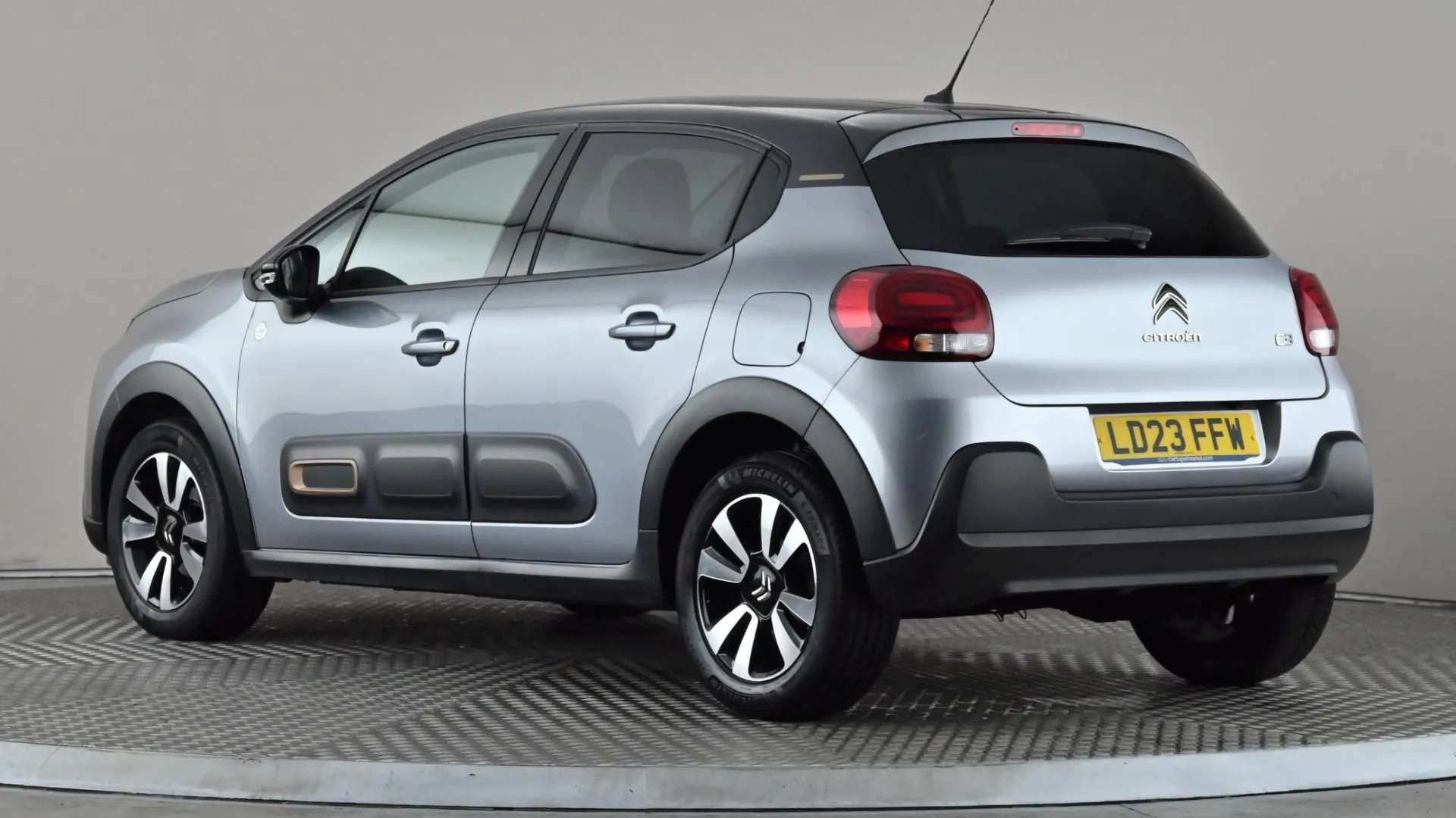 A 2023 CITROEN C3 1.2 PureTech C-Series Edition A 2023 CITROEN C3 1.2 PureTech C-Series Edition