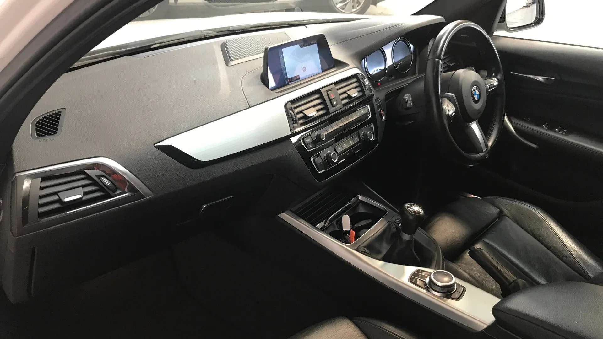 2018 BMW 1 SERIES 2018 BMW 1 SERIES