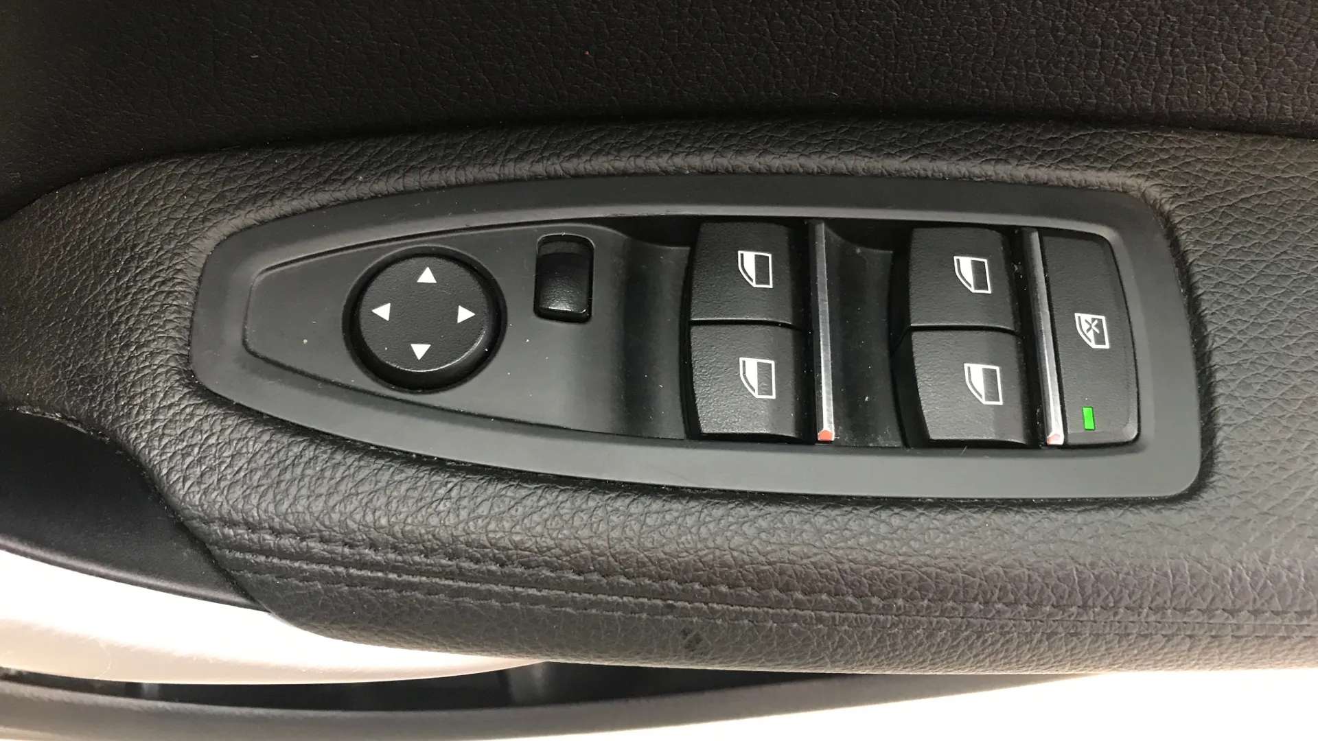 2018 BMW 1 SERIES 2018 BMW 1 SERIES