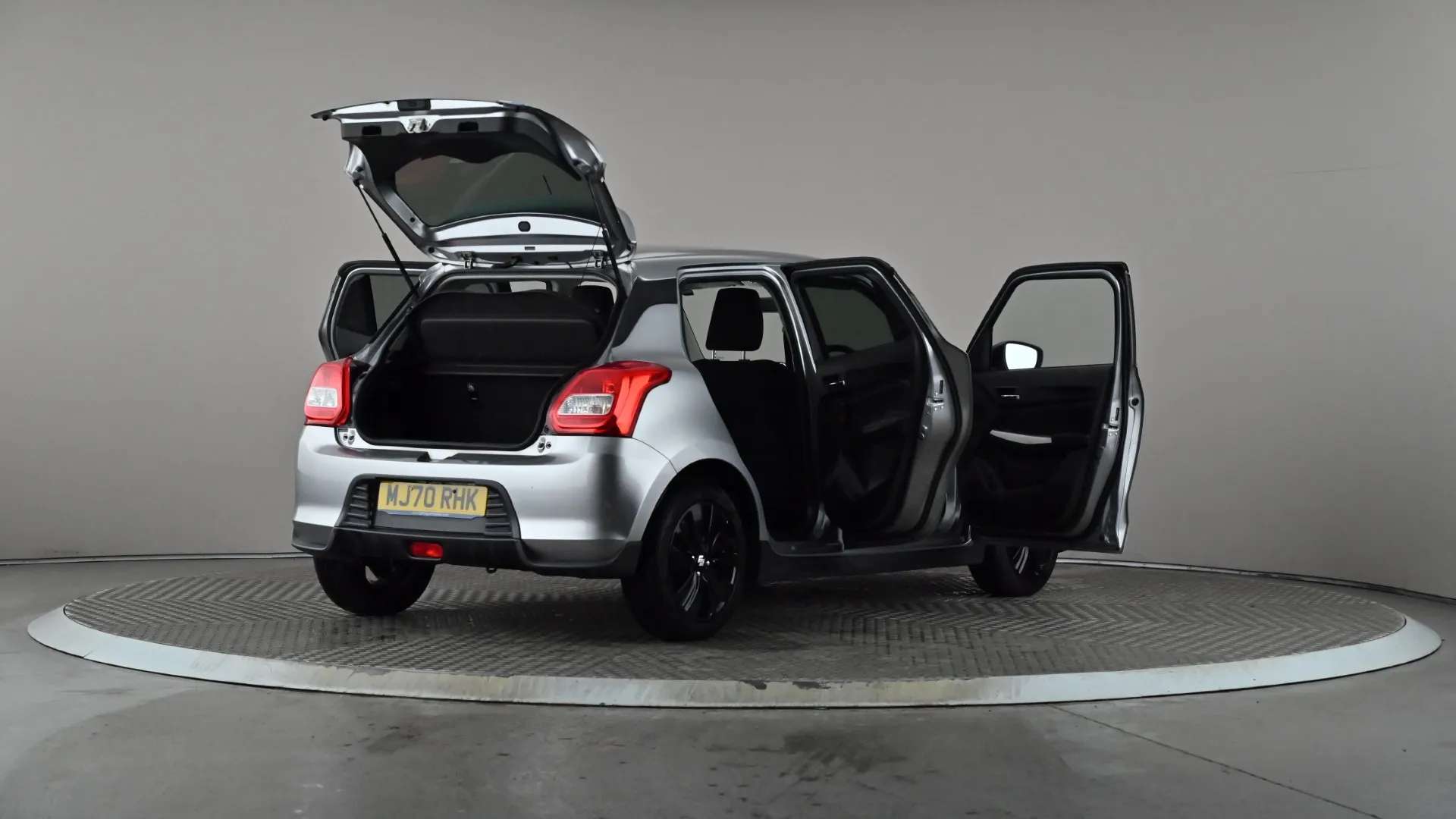 2020 SUZUKI SWIFT 2020 SUZUKI SWIFT