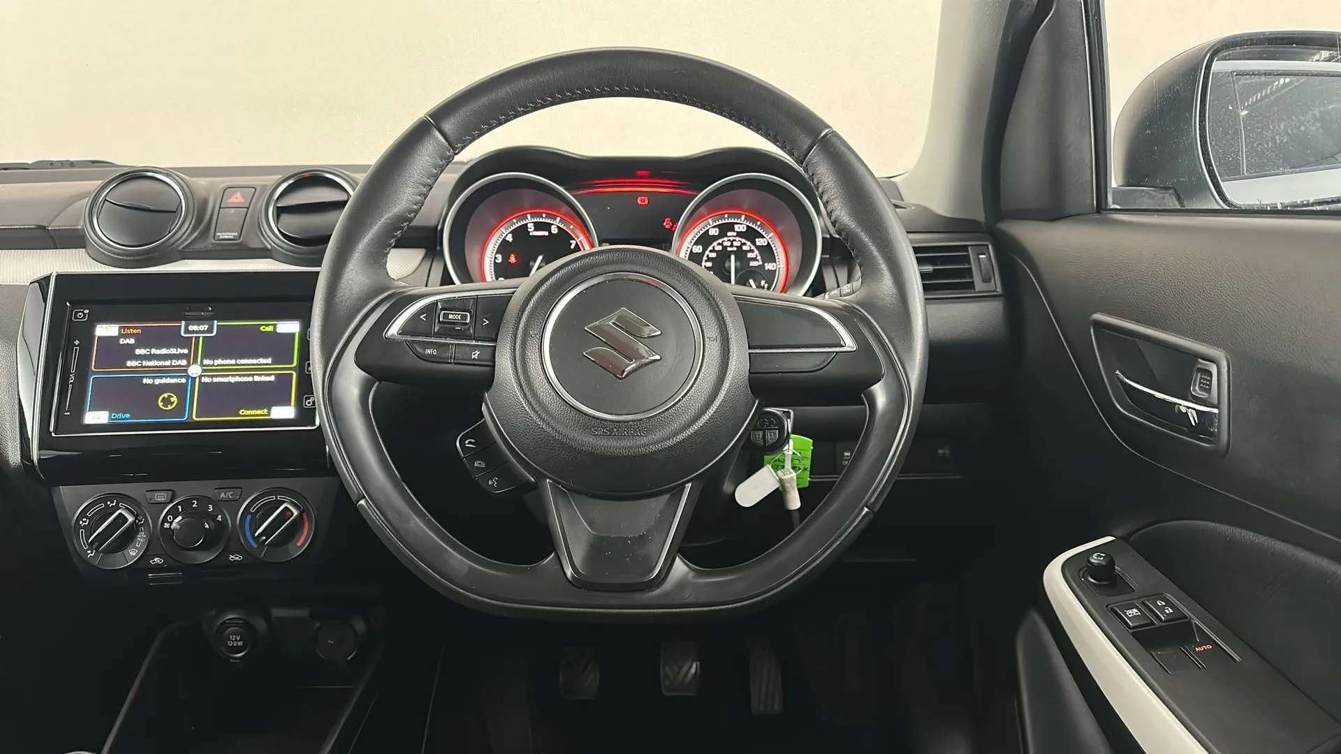 2020 SUZUKI SWIFT 2020 SUZUKI SWIFT