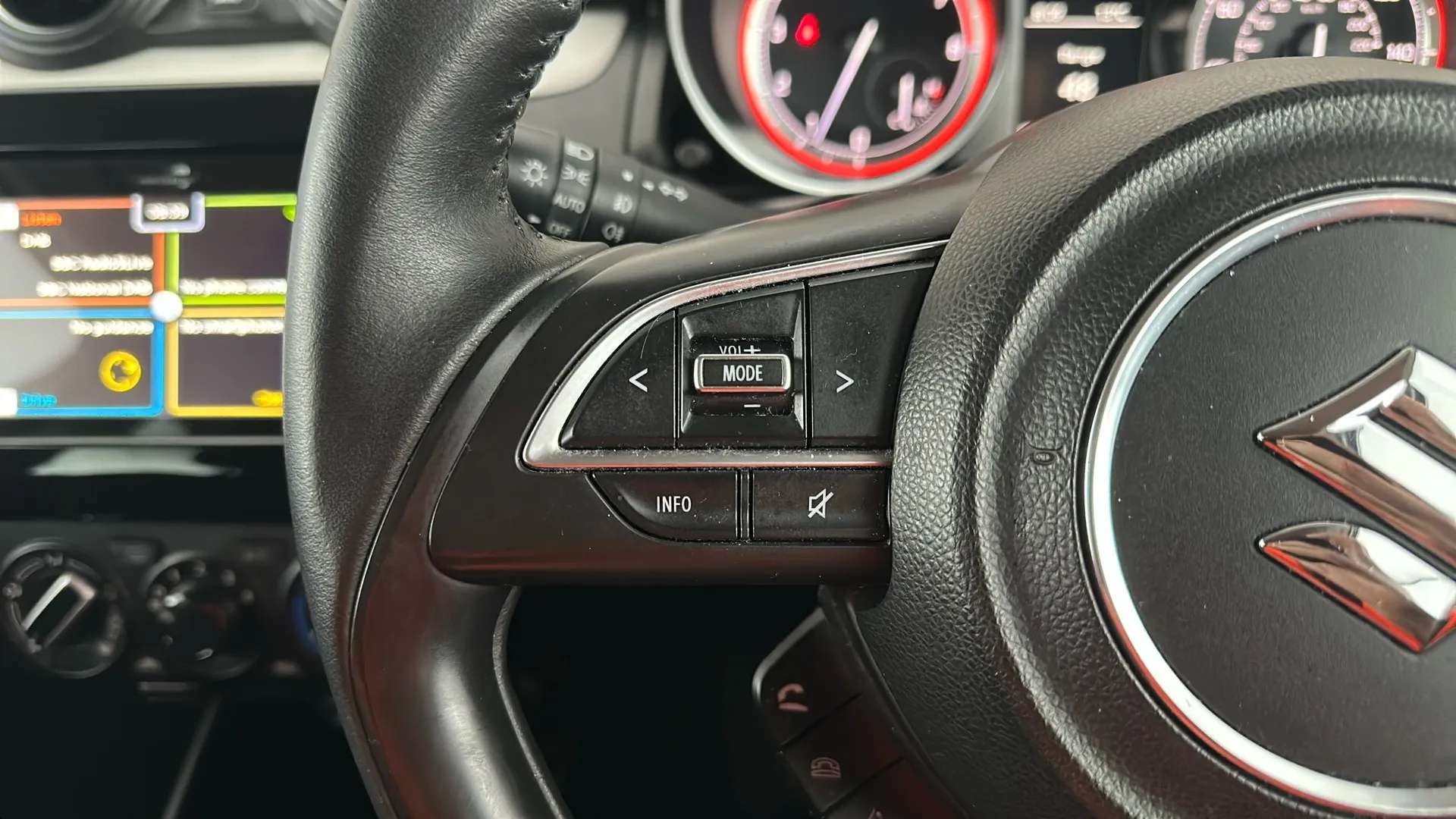 2020 SUZUKI SWIFT 2020 SUZUKI SWIFT