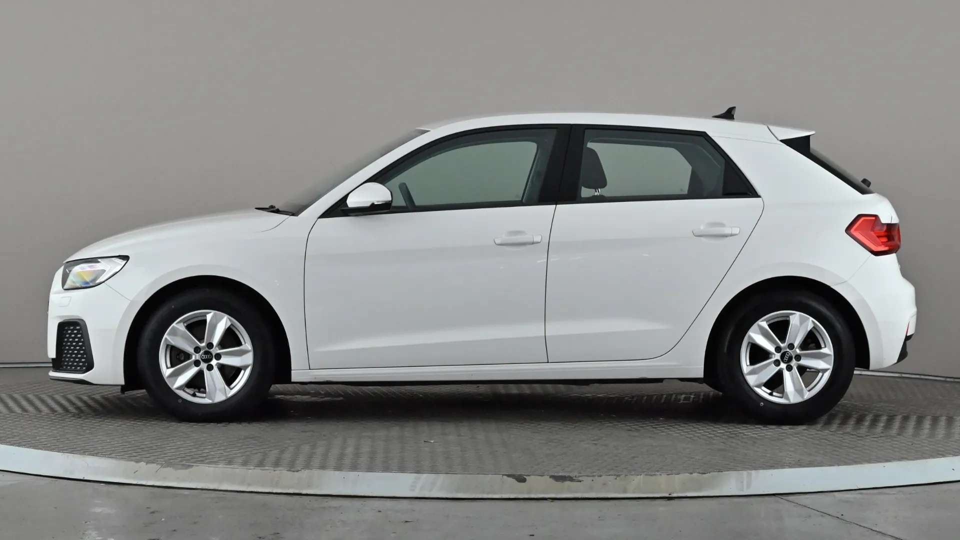 A 2021 AUDI A1 30 TFSI 110 Technik A 2021 AUDI A1 30 TFSI 110 Technik