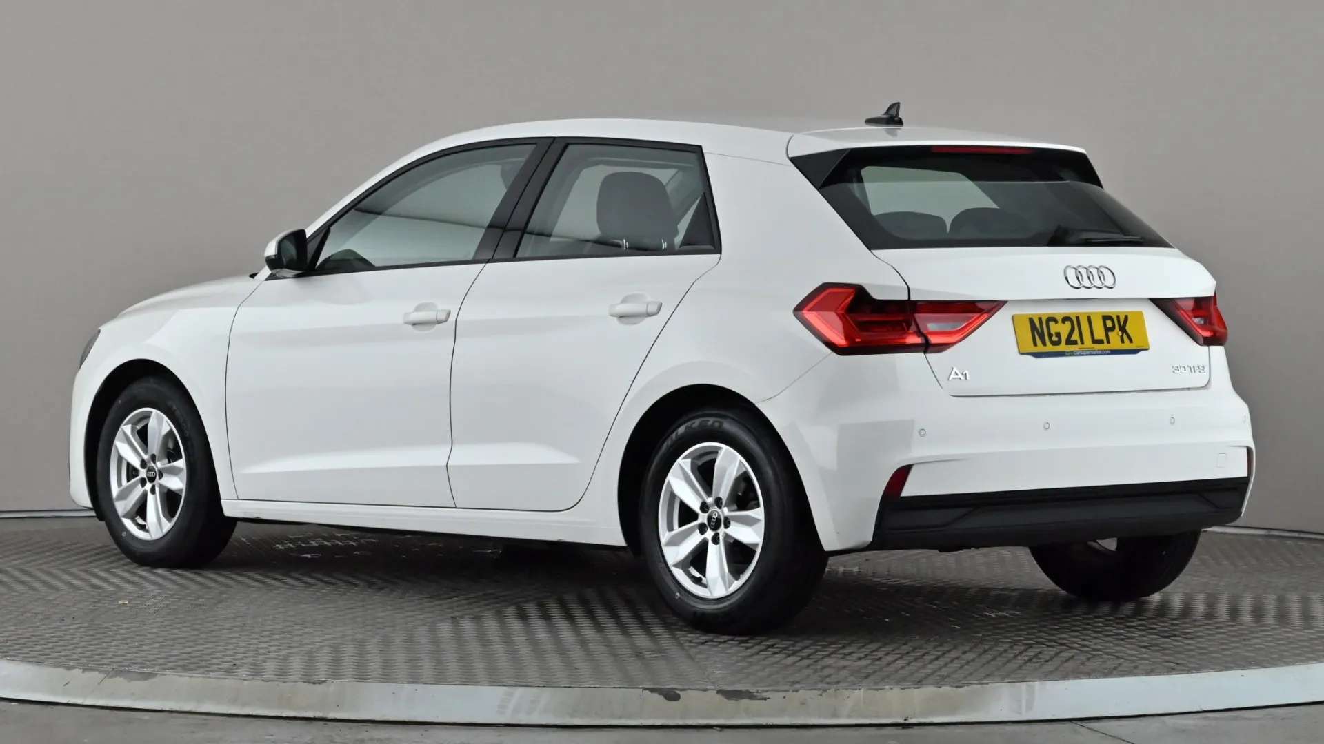 A 2021 AUDI A1 30 TFSI 110 Technik A 2021 AUDI A1 30 TFSI 110 Technik