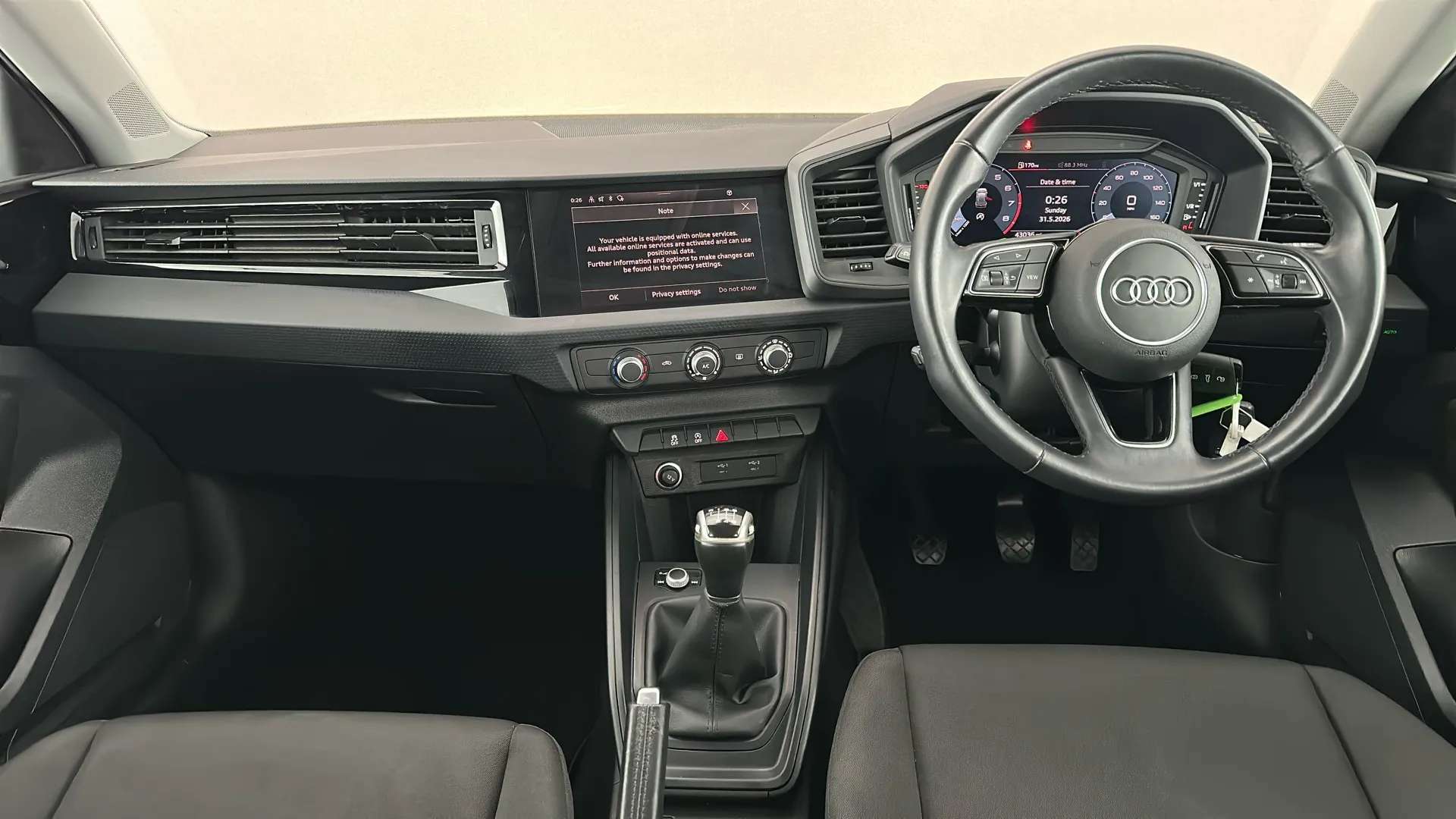 2021 AUDI A1 2021 AUDI A1