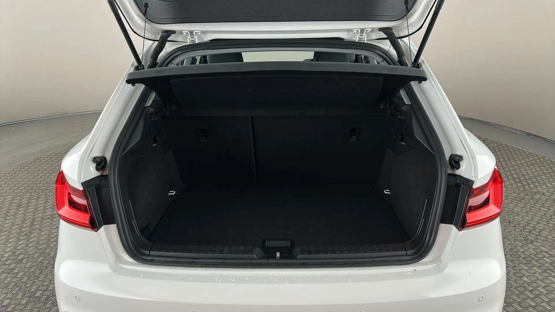 2021 AUDI A1 2021 AUDI A1