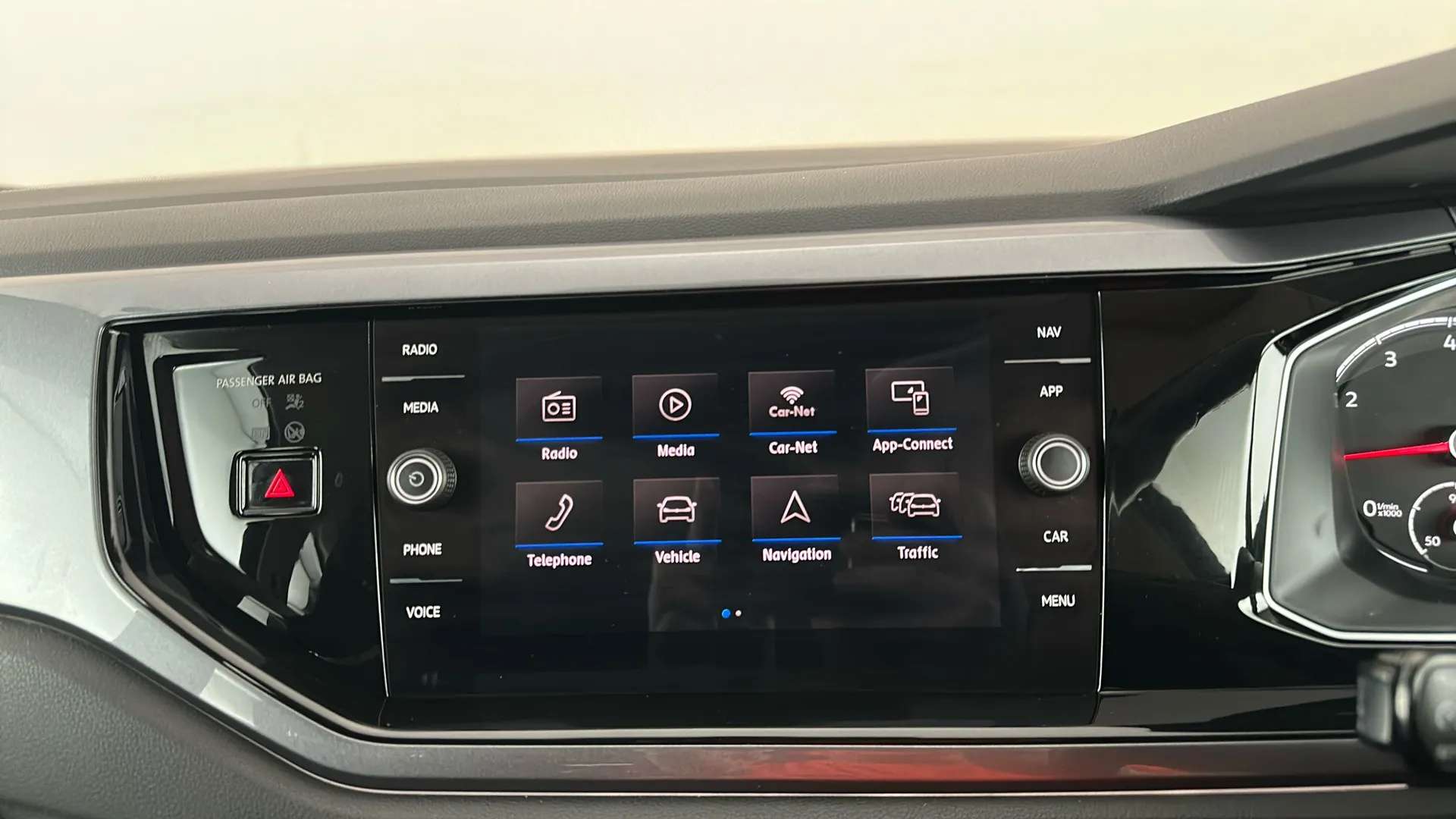 2019 VOLKSWAGEN POLO 2019 VOLKSWAGEN POLO