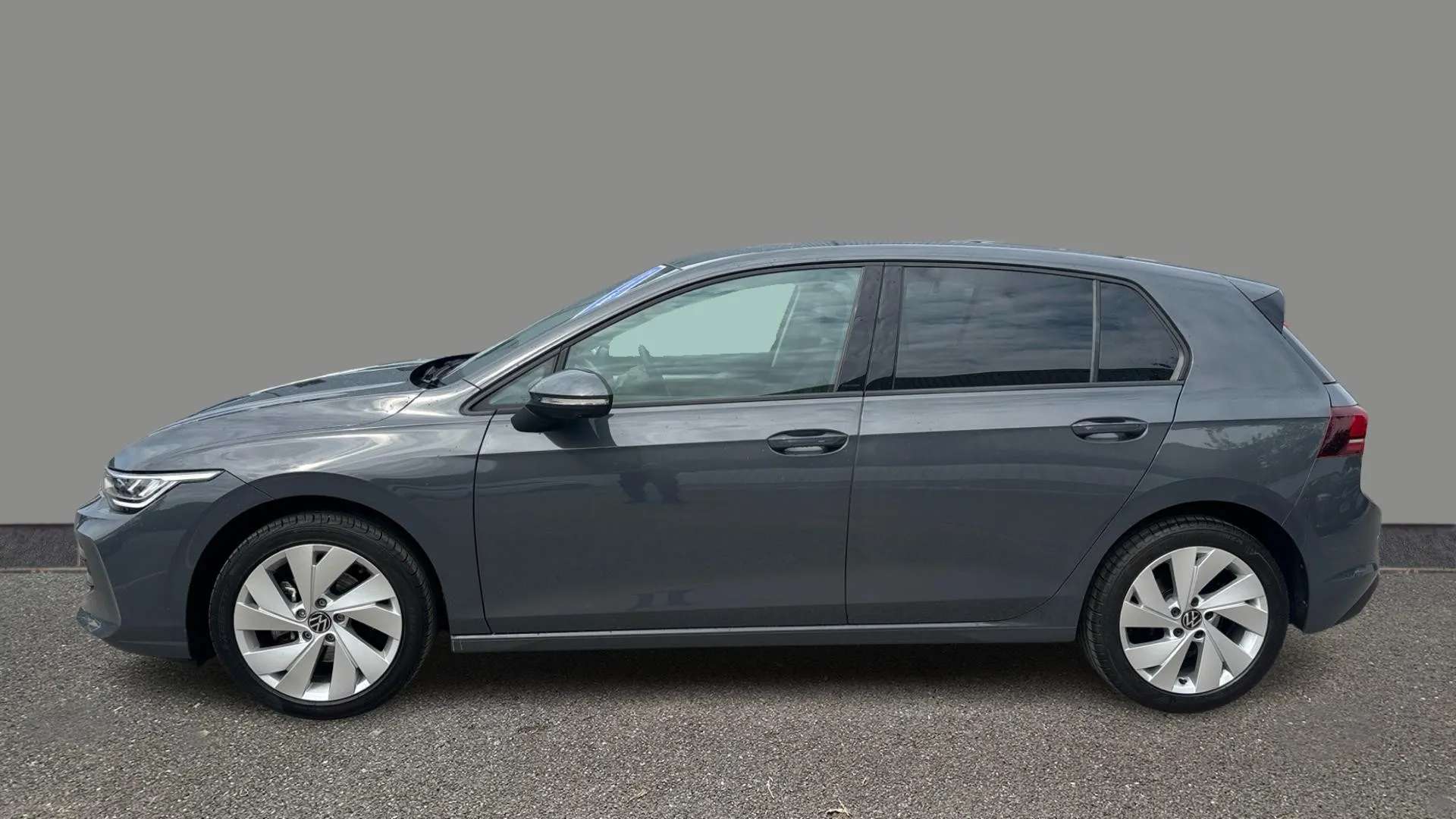 A 2024 VOLKSWAGEN GOLF 1.5 TSI 150 Match A 2024 VOLKSWAGEN GOLF 1.5 TSI 150 Match