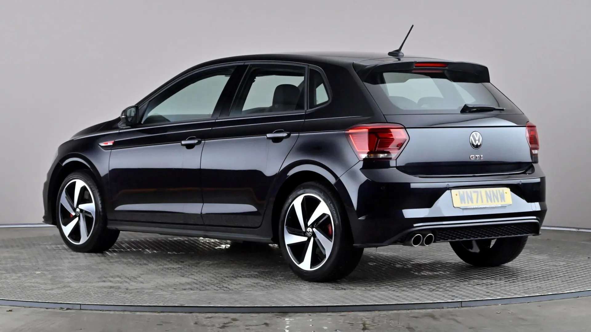 A 2021 VOLKSWAGEN POLO 2.0 TSI 207 GTI DSG A 2021 VOLKSWAGEN POLO 2.0 TSI 207 GTI DSG