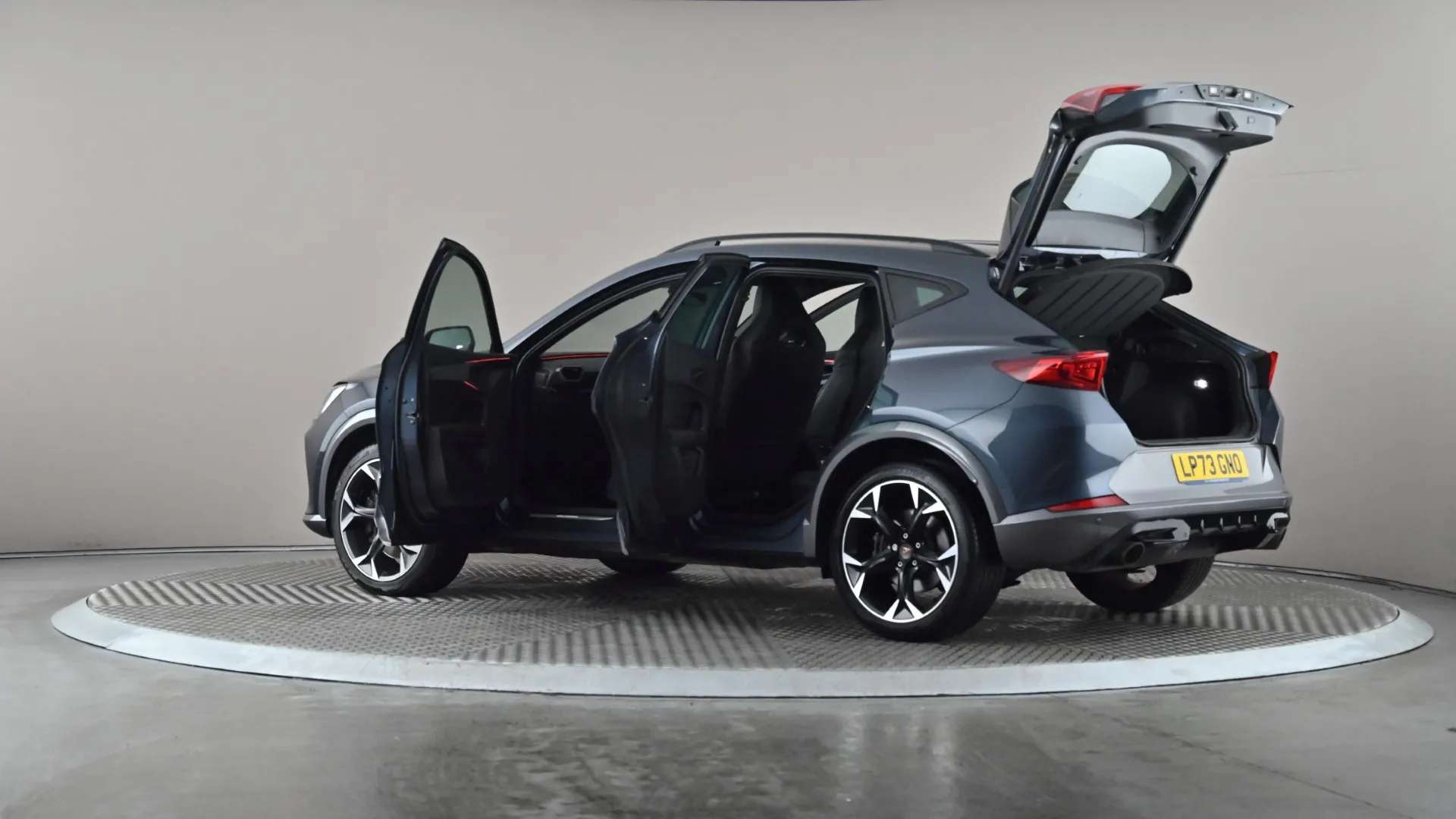 2024 CUPRA FORMENTOR 2024 CUPRA FORMENTOR