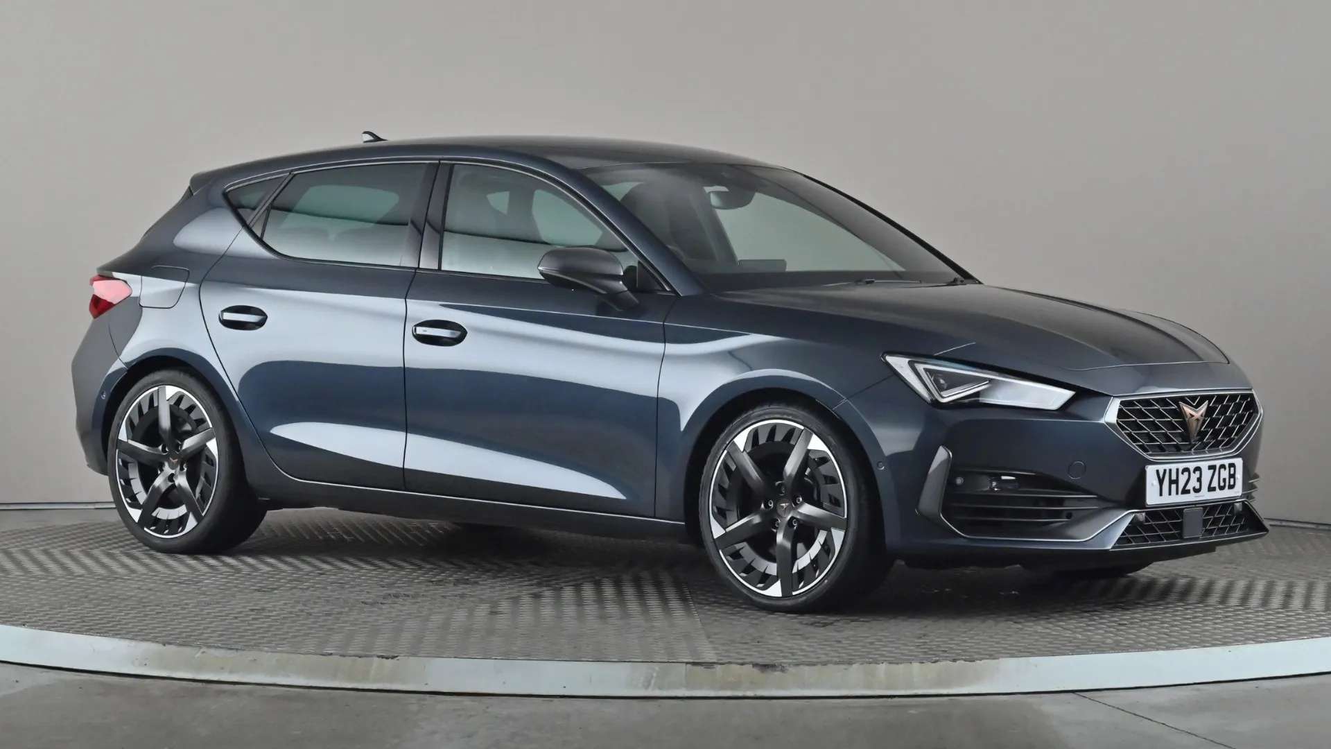 A 2023 CUPRA LEON 2.0 TSI 300 VZ3 DSG A 2023 CUPRA LEON 2.0 TSI 300 VZ3 DSG