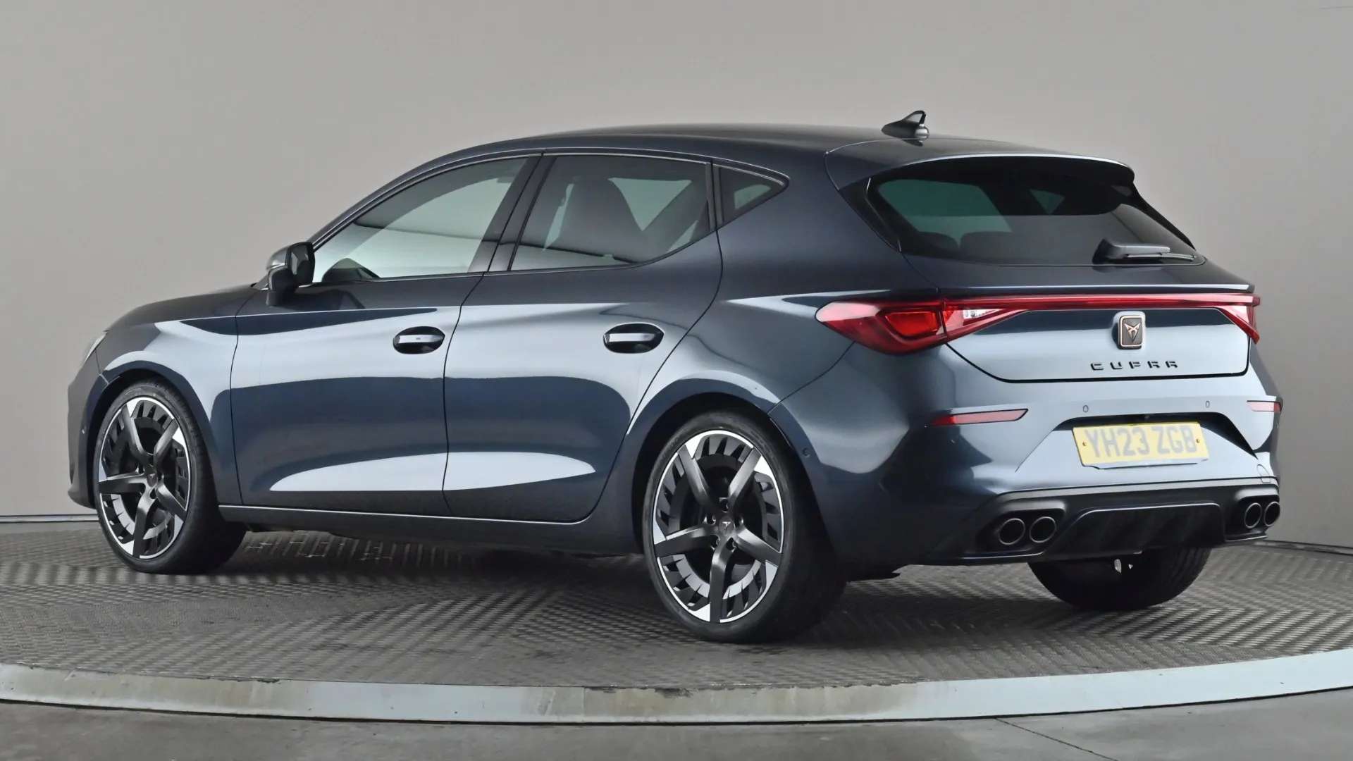 A 2023 CUPRA LEON 2.0 TSI 300 VZ3 DSG A 2023 CUPRA LEON 2.0 TSI 300 VZ3 DSG