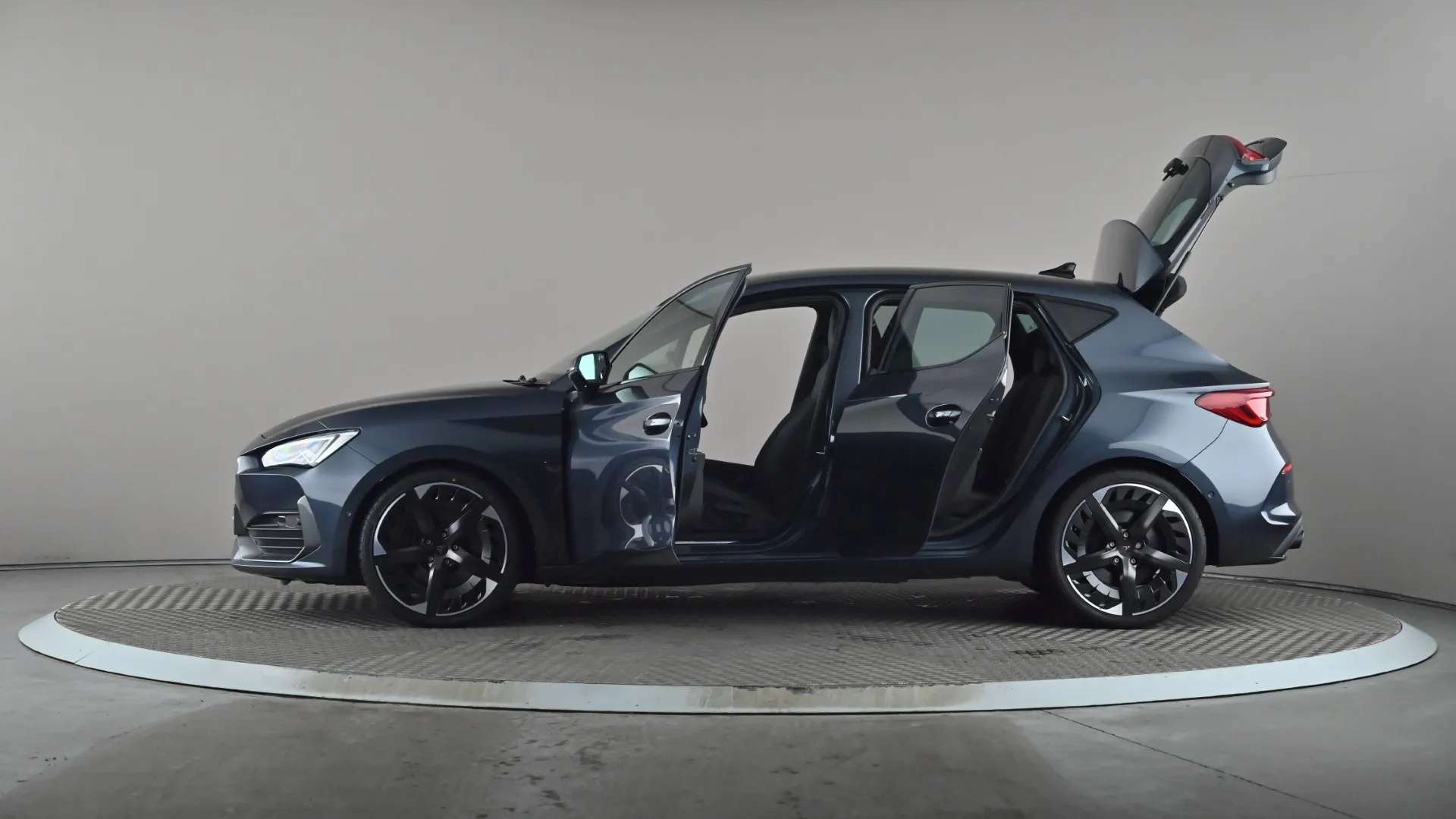 2023 CUPRA LEON 2023 CUPRA LEON