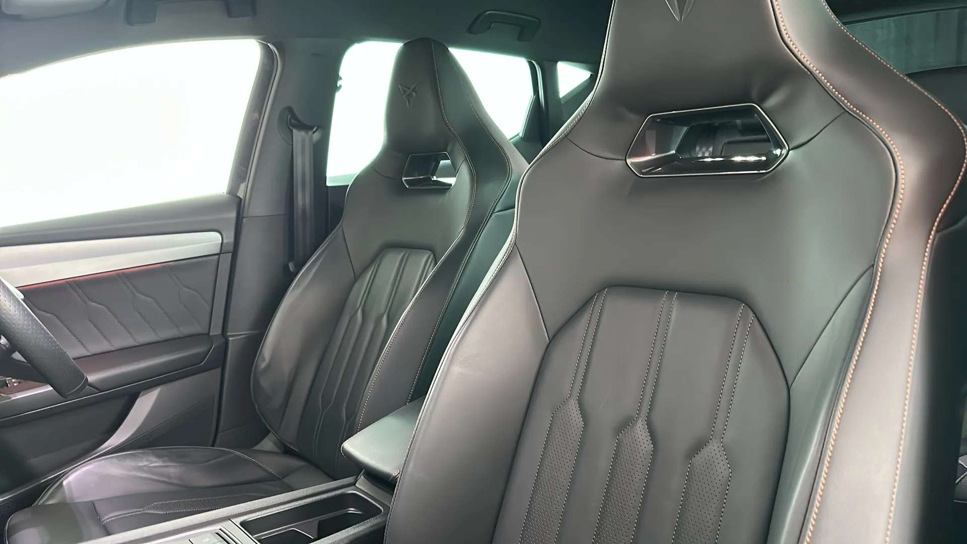 2023 CUPRA LEON 2023 CUPRA LEON