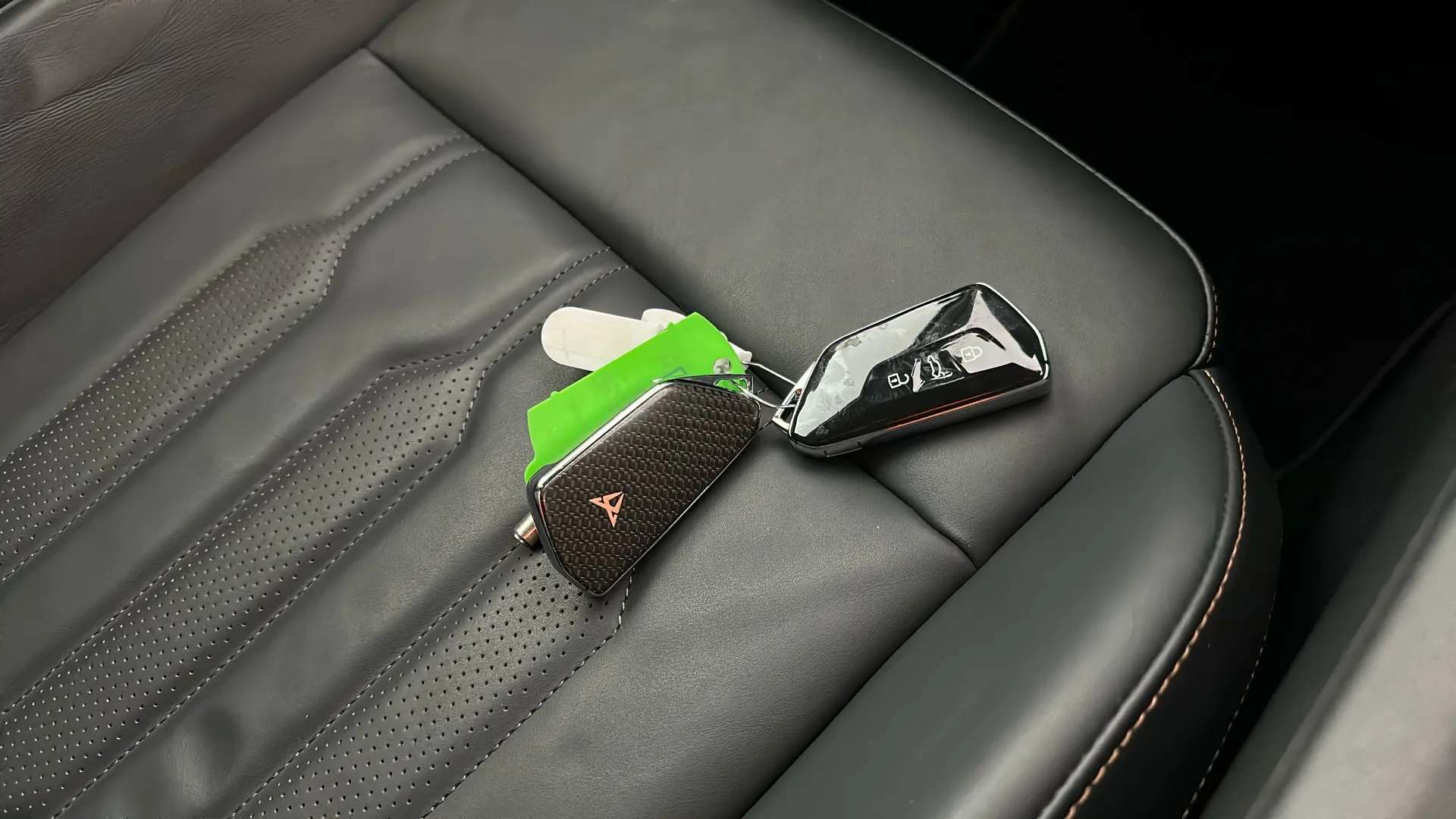 2023 CUPRA LEON 2023 CUPRA LEON