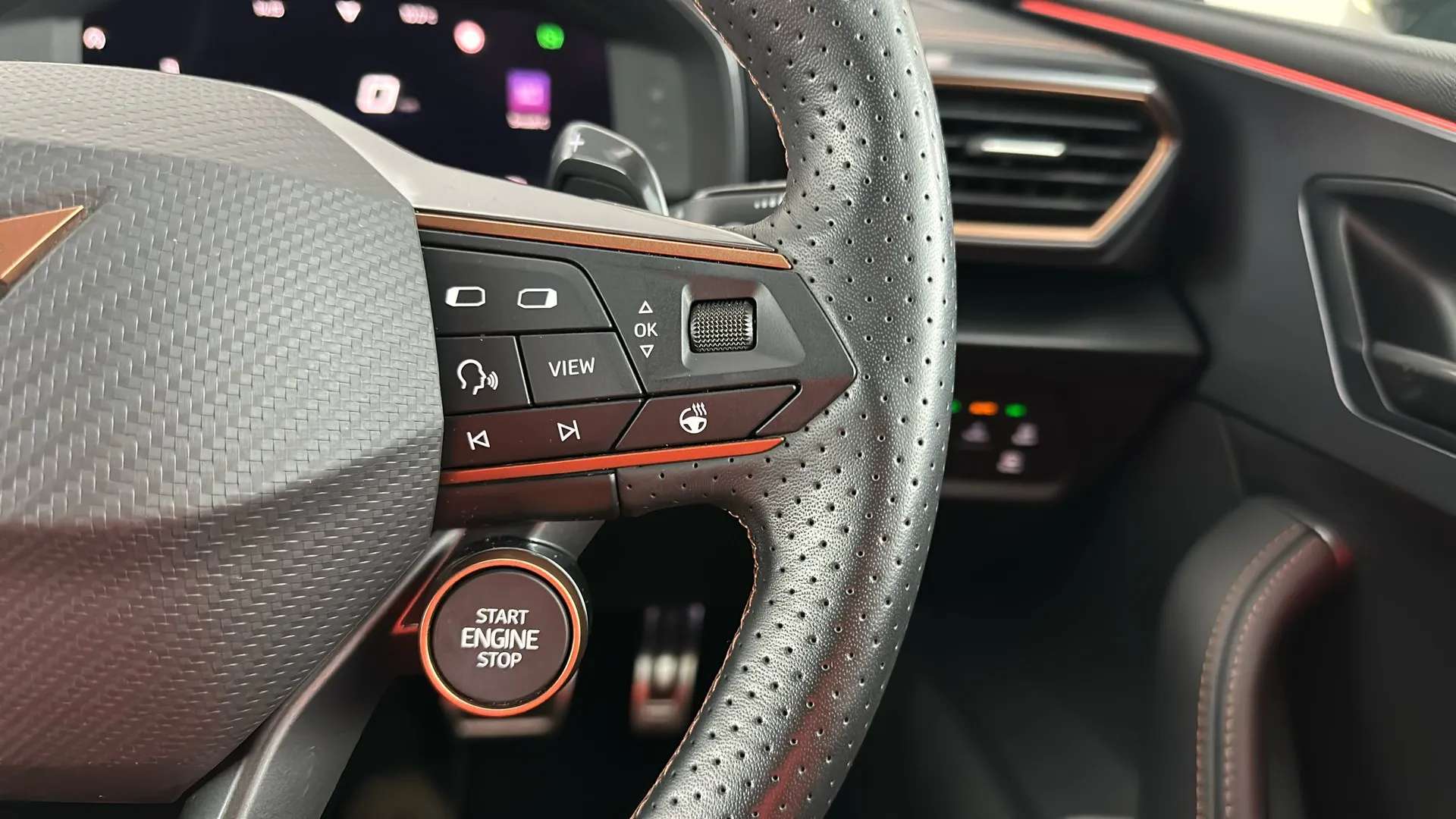 2023 CUPRA LEON 2023 CUPRA LEON