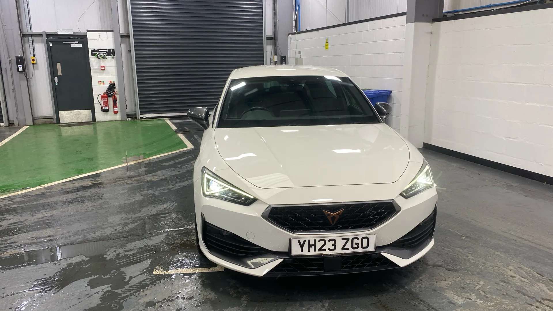 A 2023 CUPRA LEON 2.0 TSI 300 VZ3 DSG A 2023 CUPRA LEON 2.0 TSI 300 VZ3 DSG