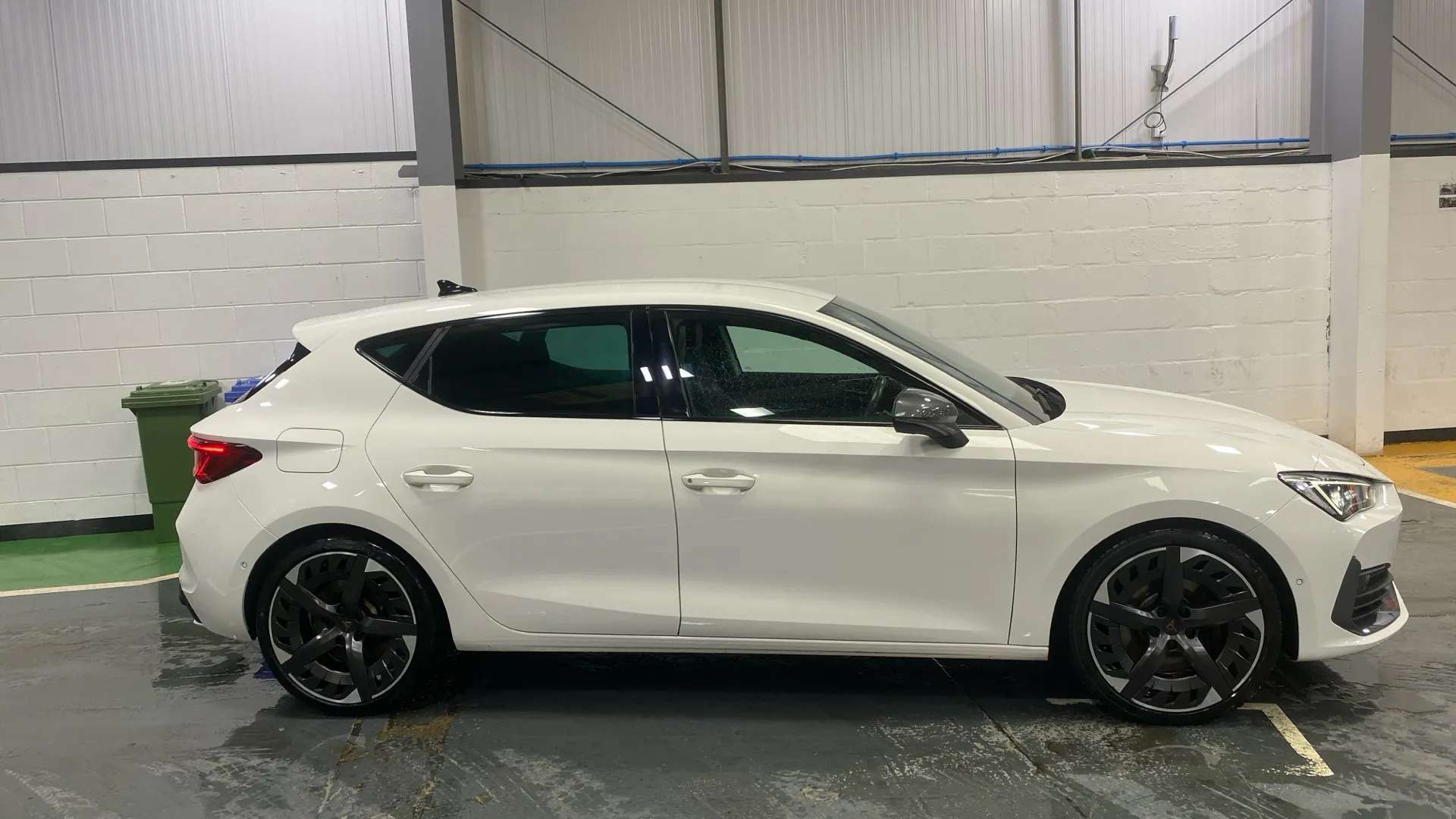 A 2023 CUPRA LEON 2.0 TSI 300 VZ3 DSG A 2023 CUPRA LEON 2.0 TSI 300 VZ3 DSG