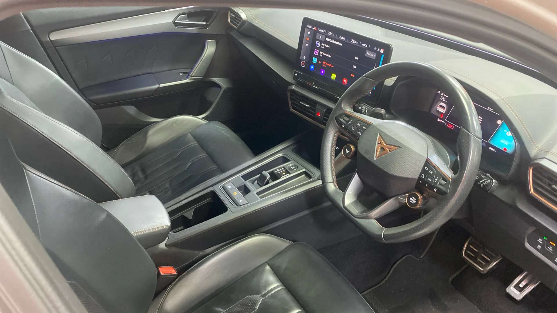 A 2023 CUPRA LEON 2.0 TSI 300 VZ3 DSG A 2023 CUPRA LEON 2.0 TSI 300 VZ3 DSG