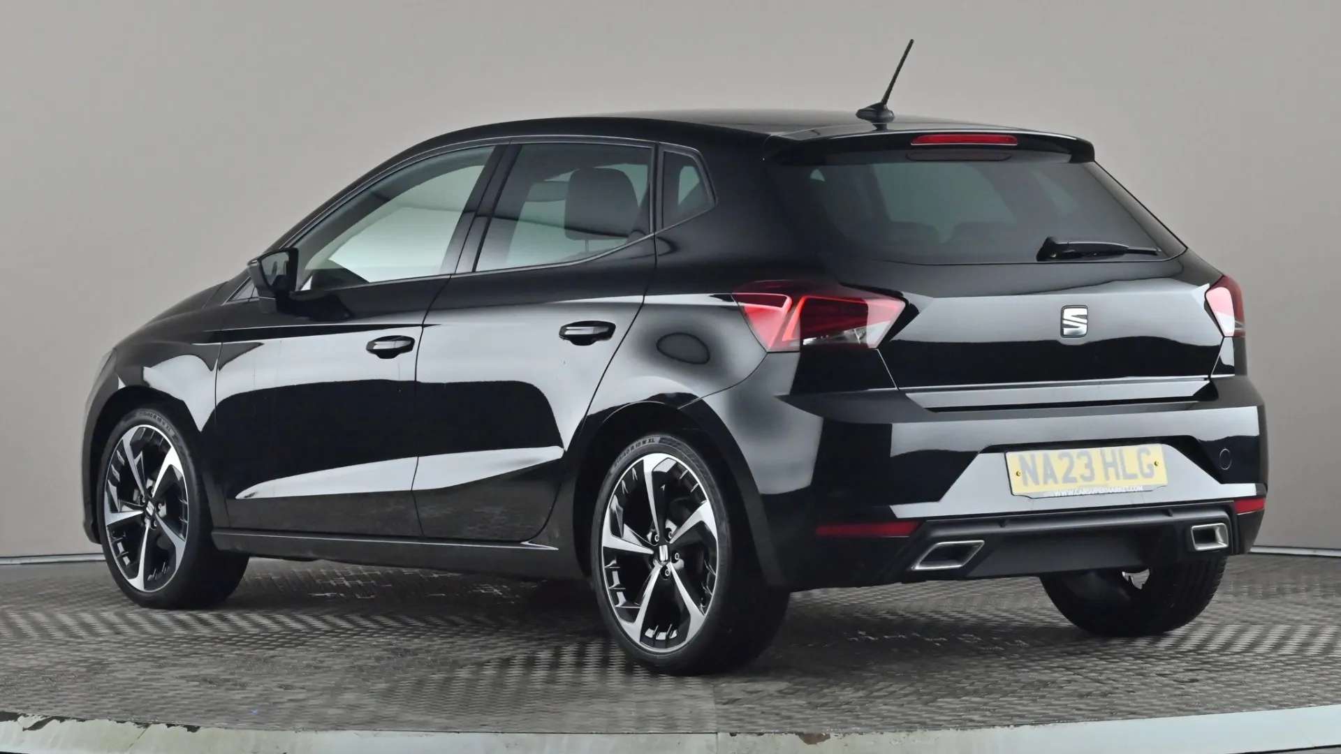 A 2023 SEAT IBIZA 1.0 TSI 95 FR Sport A 2023 SEAT IBIZA 1.0 TSI 95 FR Sport