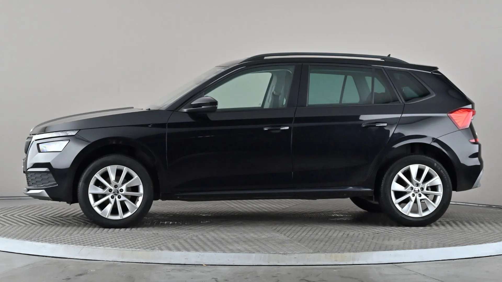 A 2023 SKODA KAMIQ 1.0 TSI 95 SE Drive A 2023 SKODA KAMIQ 1.0 TSI 95 SE Drive
