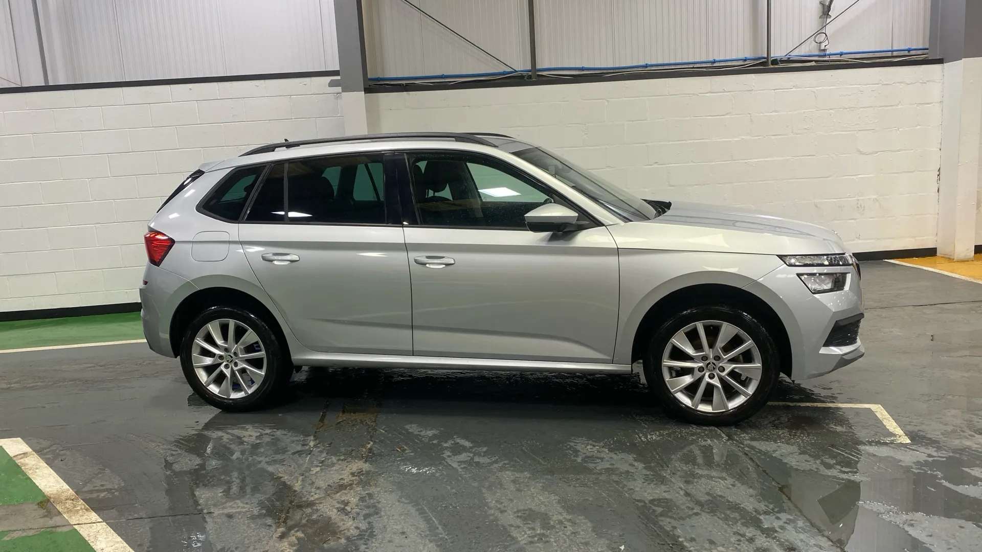 A 2023 SKODA KAMIQ 1.0 TSI 95 SE Drive A 2023 SKODA KAMIQ 1.0 TSI 95 SE Drive