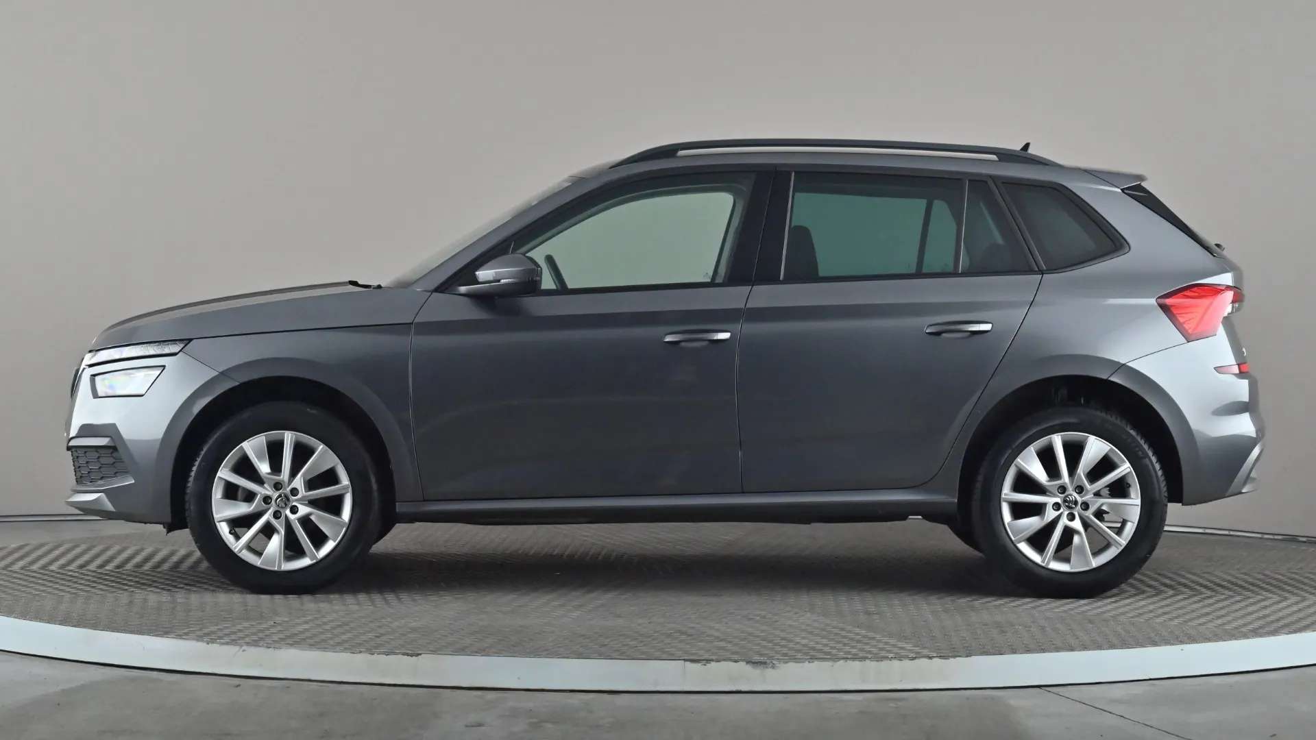 A 2023 SKODA KAMIQ 1.0 TSI 95 SE Drive A 2023 SKODA KAMIQ 1.0 TSI 95 SE Drive