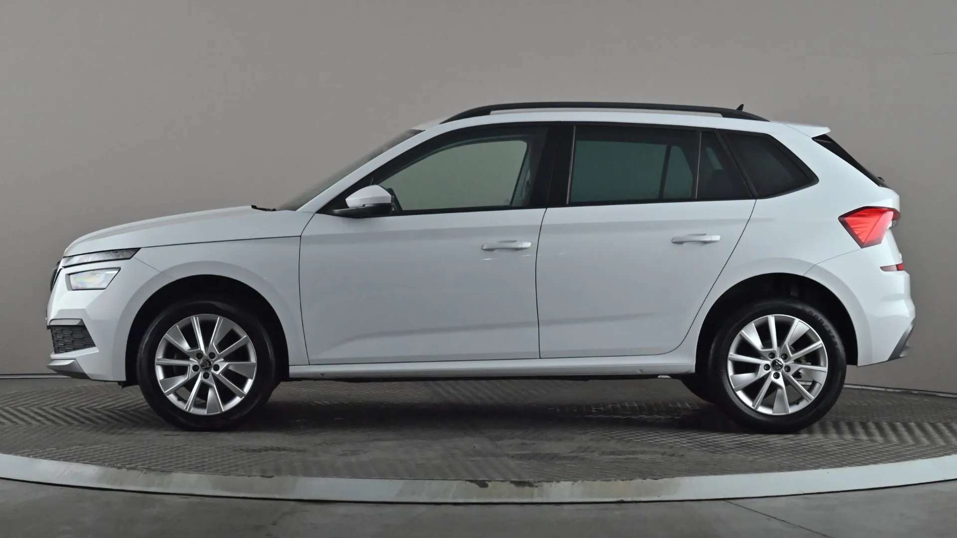 A 2023 SKODA KAMIQ 1.0 TSI 95 SE Drive A 2023 SKODA KAMIQ 1.0 TSI 95 SE Drive