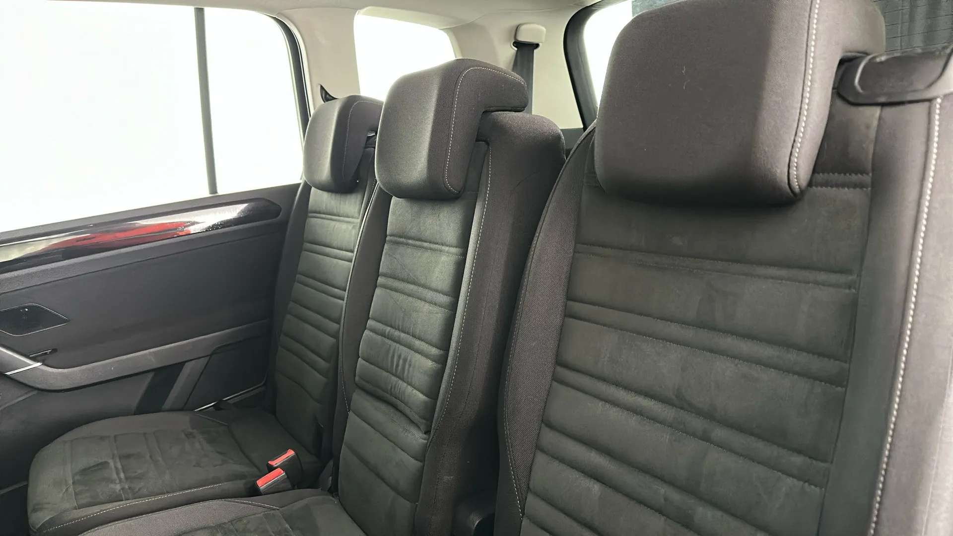 2021 VOLKSWAGEN TOURAN 2021 VOLKSWAGEN TOURAN