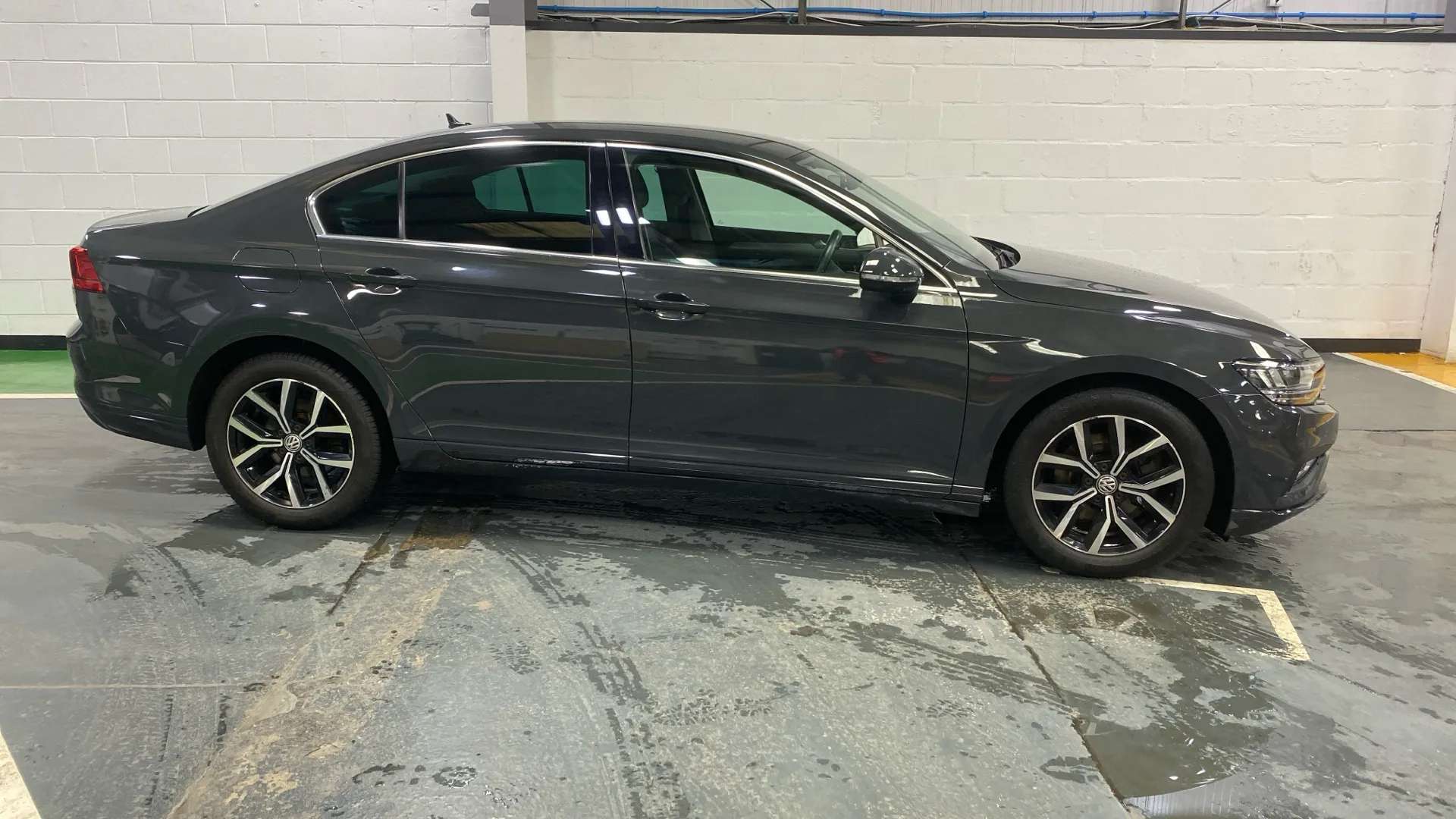 A 2020 VOLKSWAGEN PASSAT 1.5 TSI EVO SEL DSG A 2020 VOLKSWAGEN PASSAT 1.5 TSI EVO SEL DSG