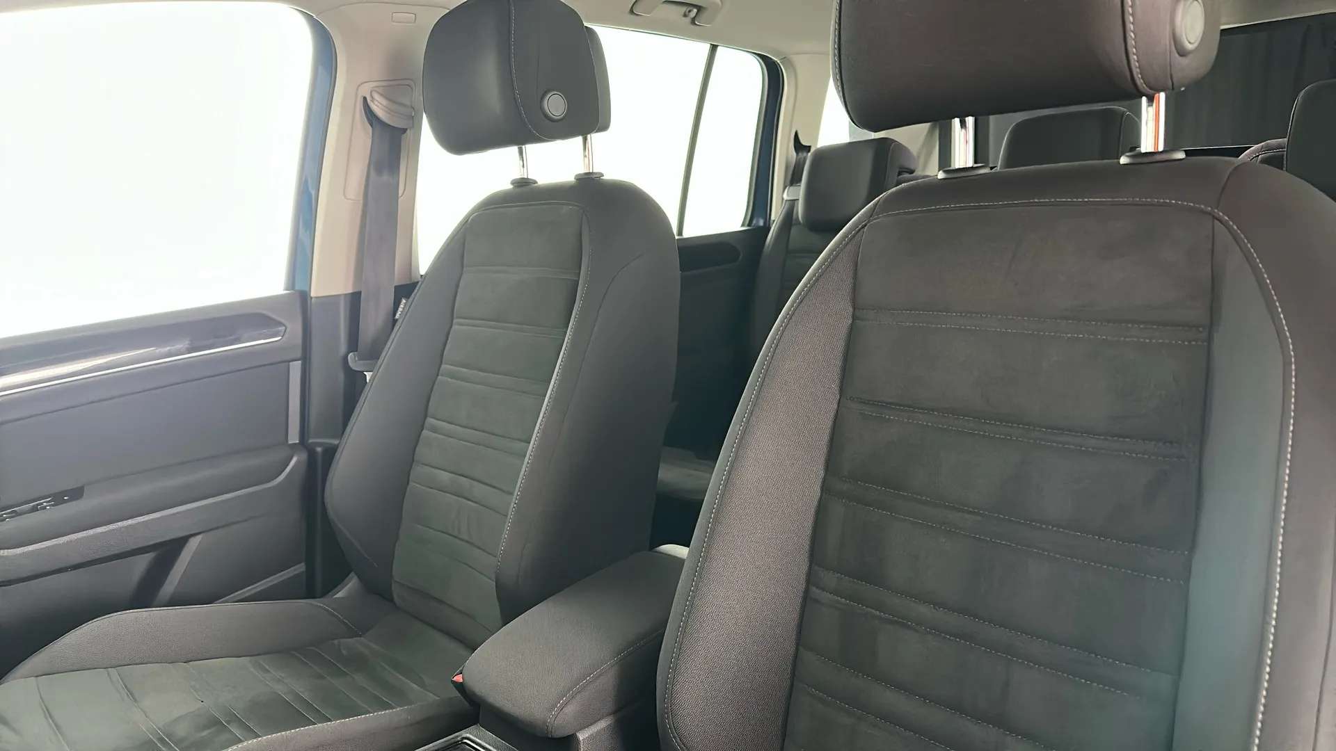 2020 VOLKSWAGEN TOURAN 2020 VOLKSWAGEN TOURAN