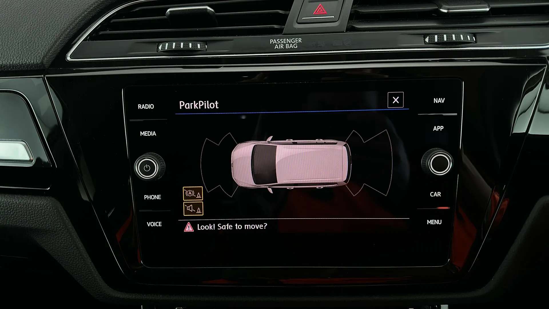 2020 VOLKSWAGEN TOURAN 2020 VOLKSWAGEN TOURAN