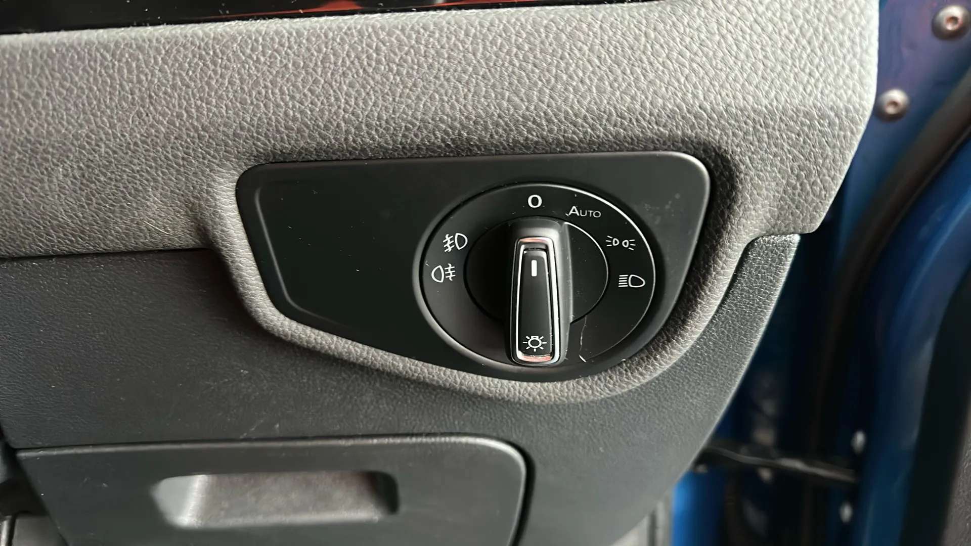 2020 VOLKSWAGEN TOURAN 2020 VOLKSWAGEN TOURAN