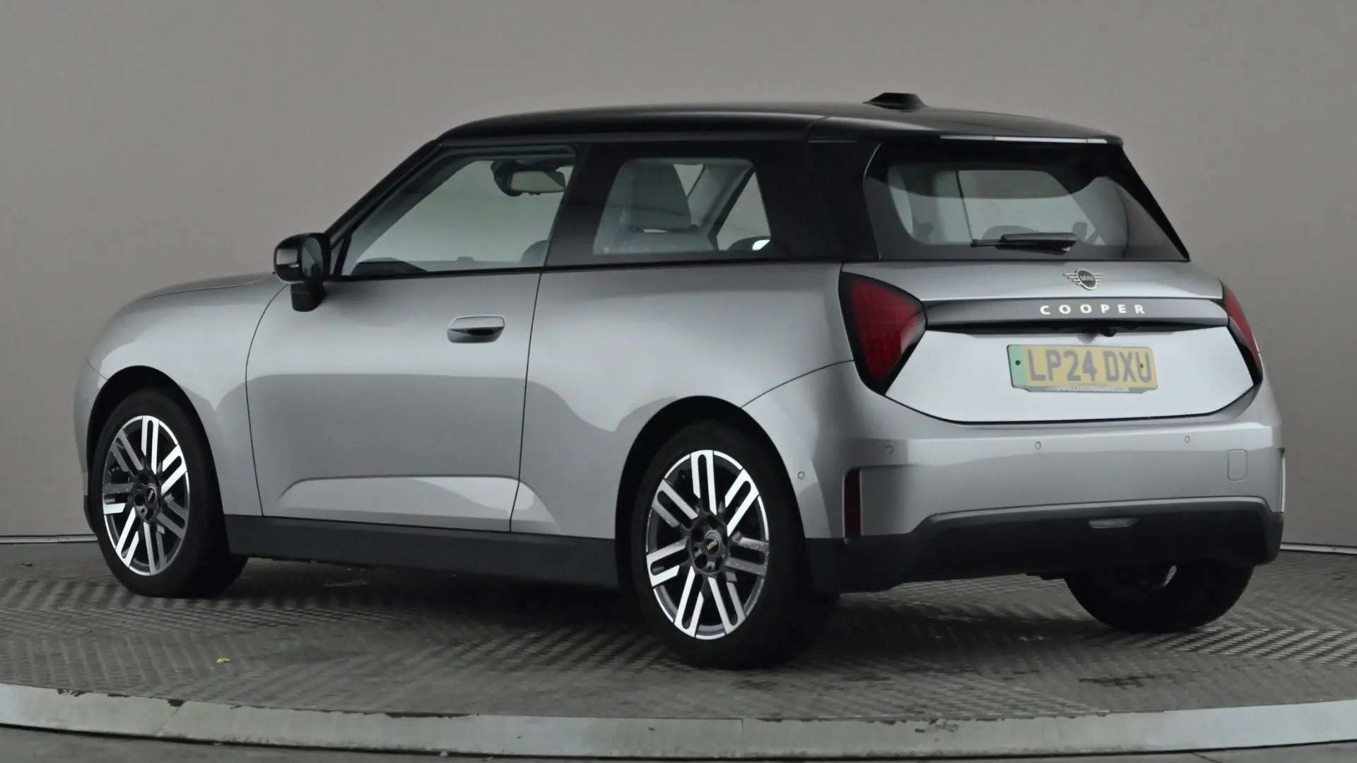 2024 MINI COOPER 2024 MINI COOPER