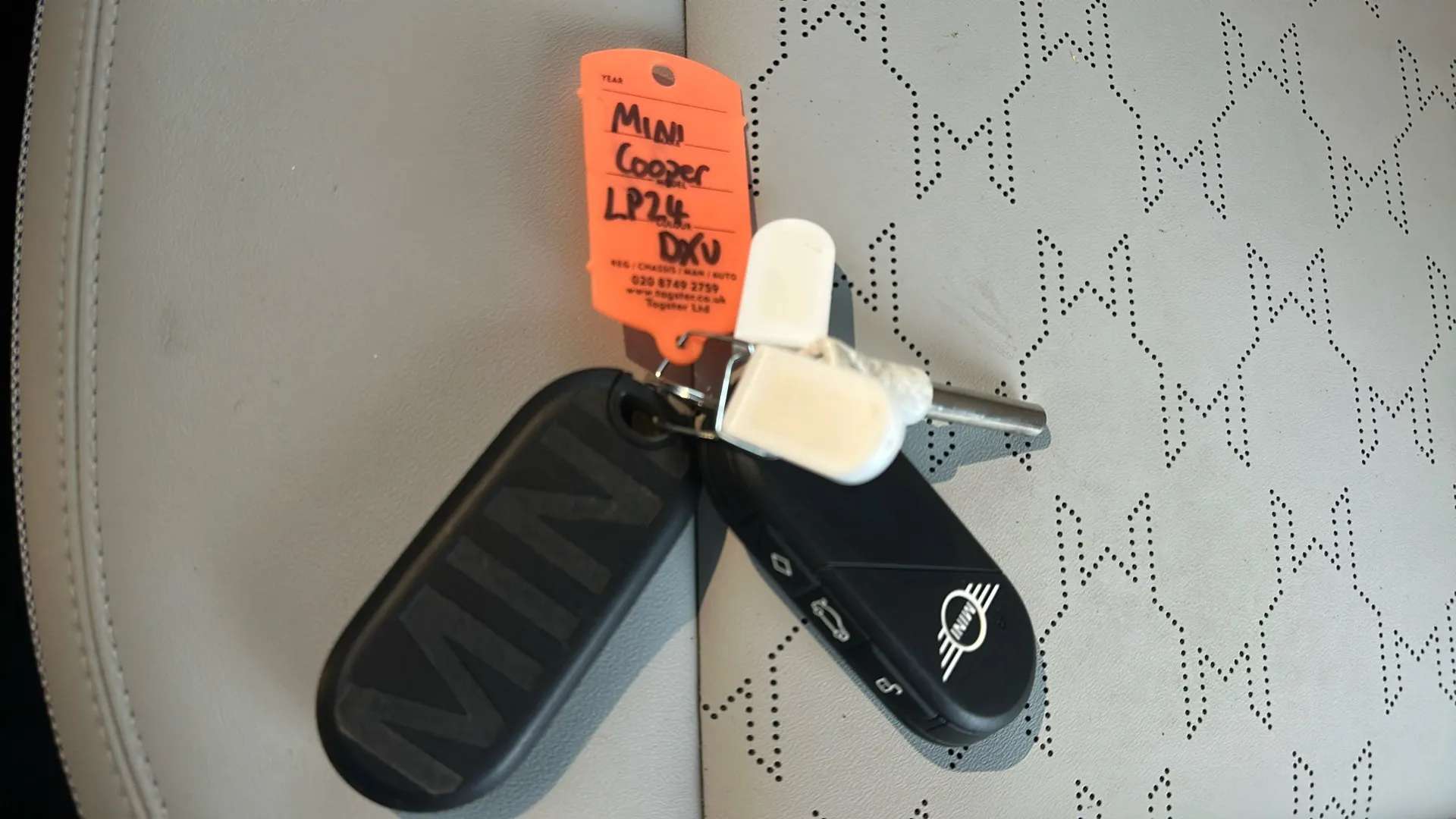 2024 MINI COOPER 2024 MINI COOPER