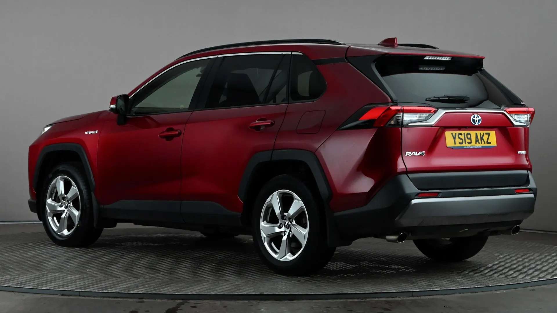 A 2019 TOYOTA RAV4 2.5 VVT-i Hybrid Design CVT 2WD A 2019 TOYOTA RAV4 2.5 VVT-i Hybrid Design CVT 2WD