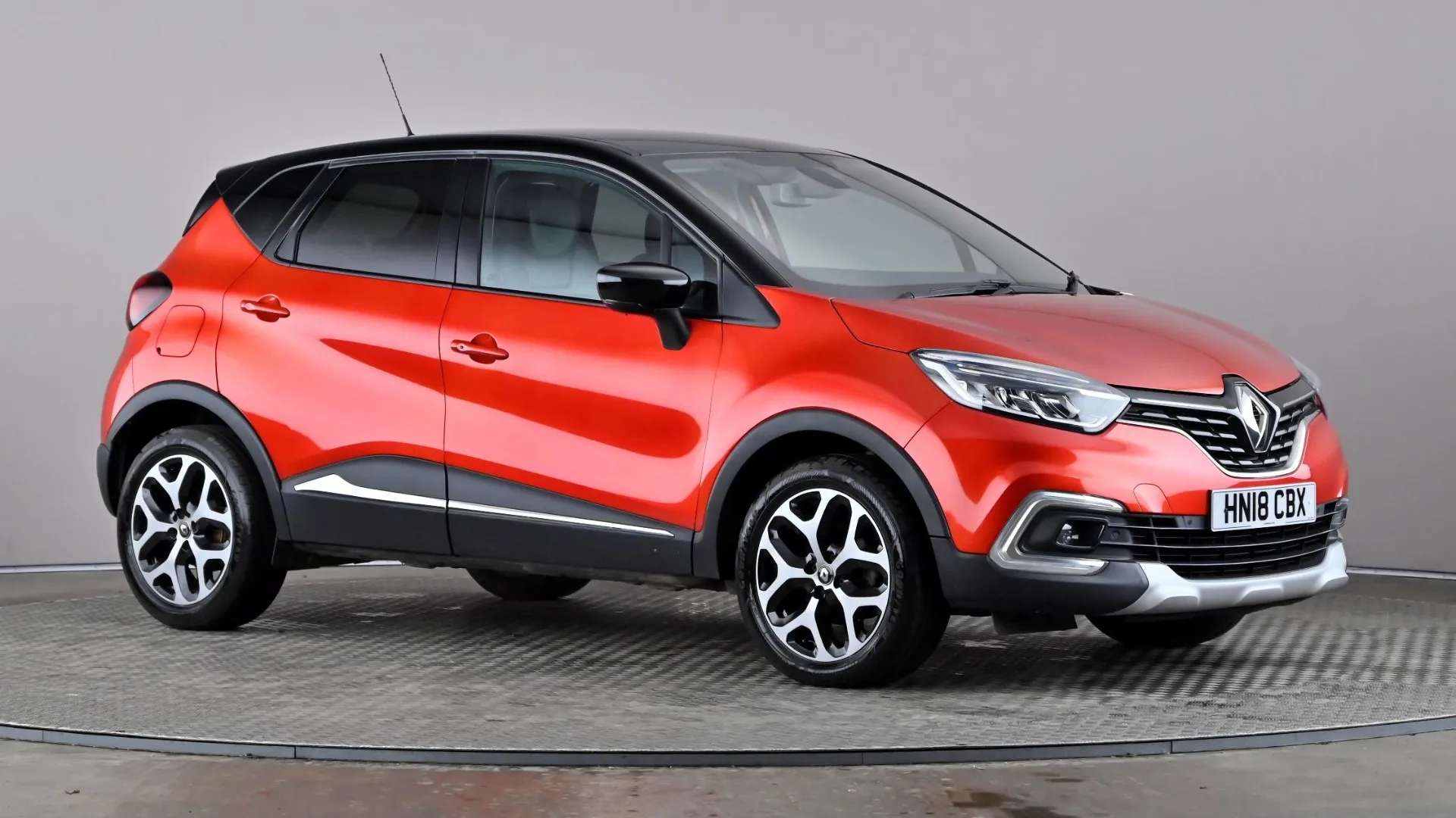 A 2018 RENAULT CAPTUR 1.5 dCi 110 Signature X Nav A 2018 RENAULT CAPTUR 1.5 dCi 110 Signature X Nav