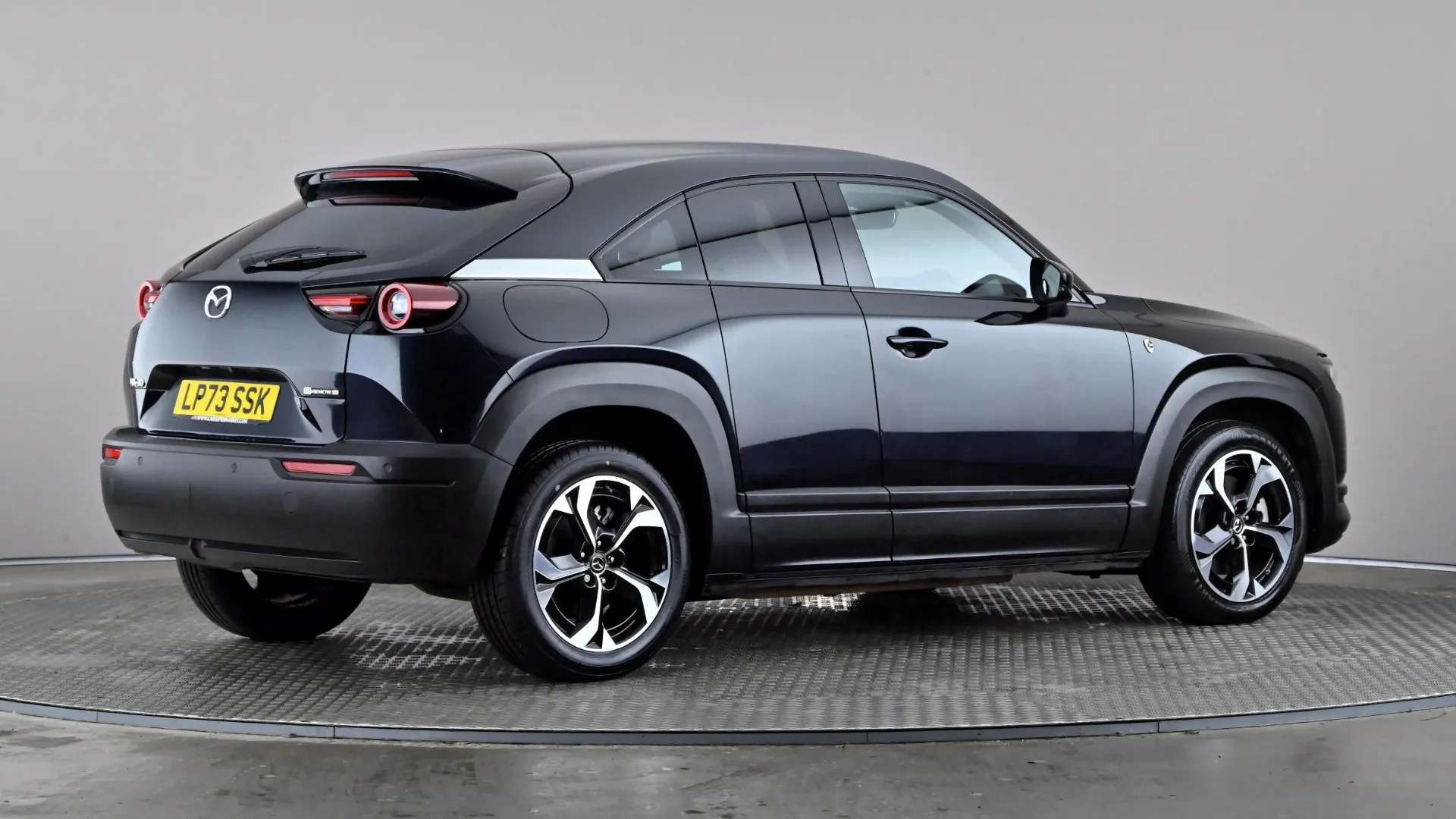 2023 MAZDA MX-30 2023 MAZDA MX-30