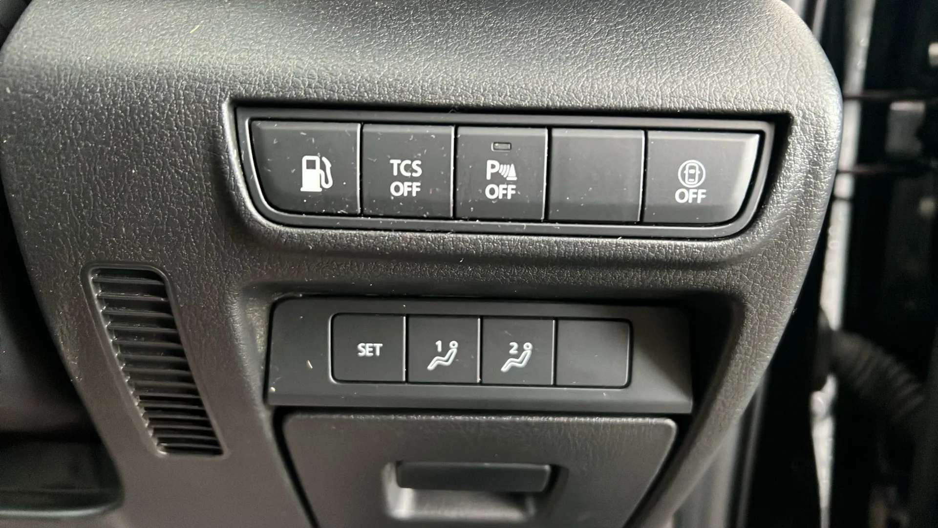 2023 MAZDA MX-30 2023 MAZDA MX-30